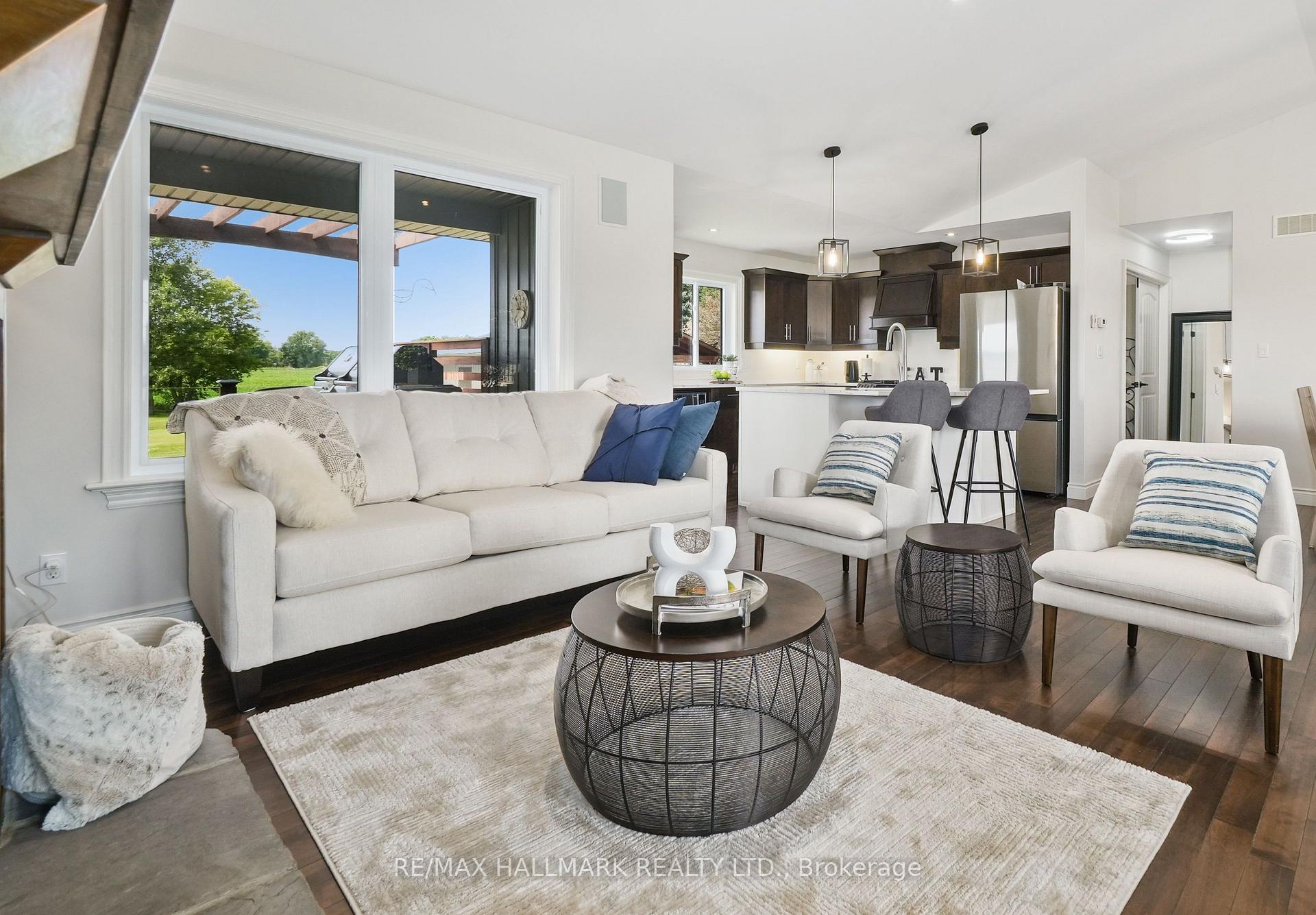 Photo 11 of 9 Fieldcrest Court, Brighton — HOMEH