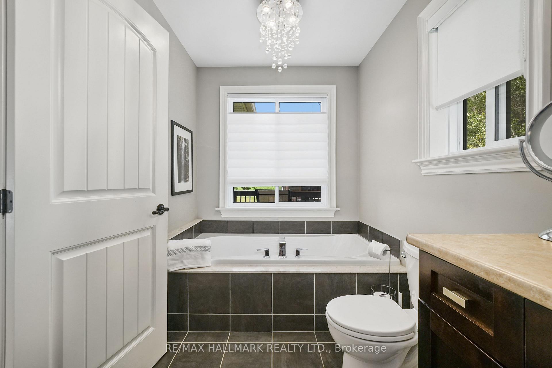Photo 21 of 9 Fieldcrest Court, Brighton — HOMEH