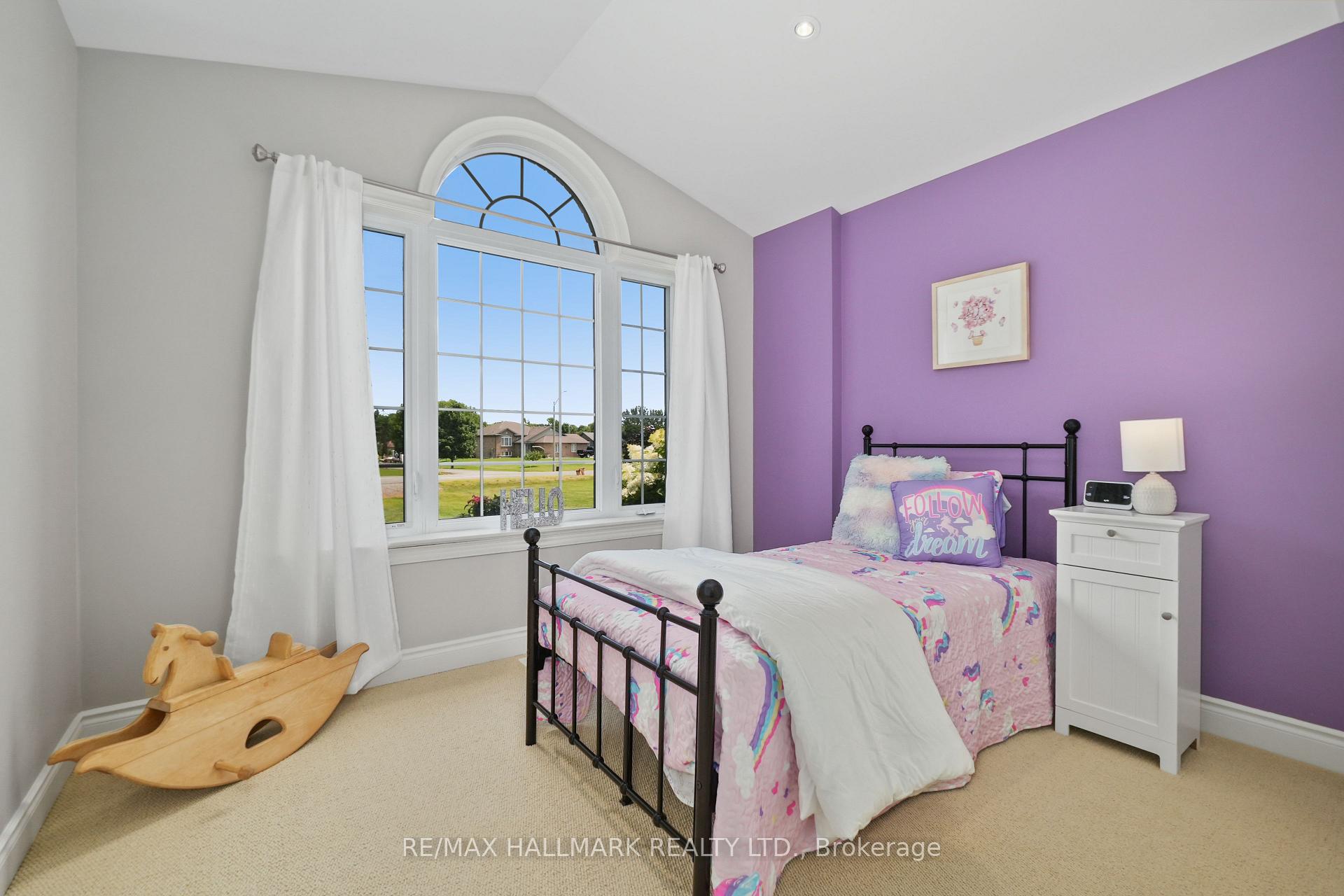 Photo 26 of 9 Fieldcrest Court, Brighton — HOMEH