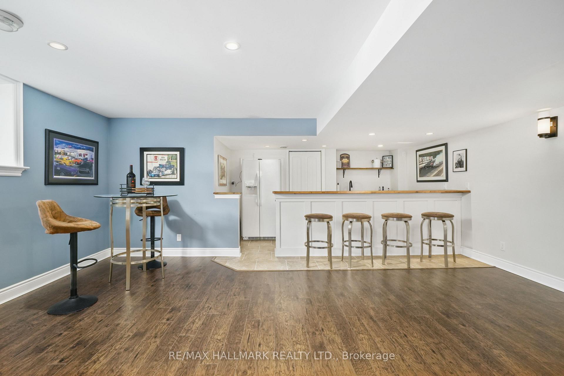 Photo 33 of 9 Fieldcrest Court, Brighton — HOMEH