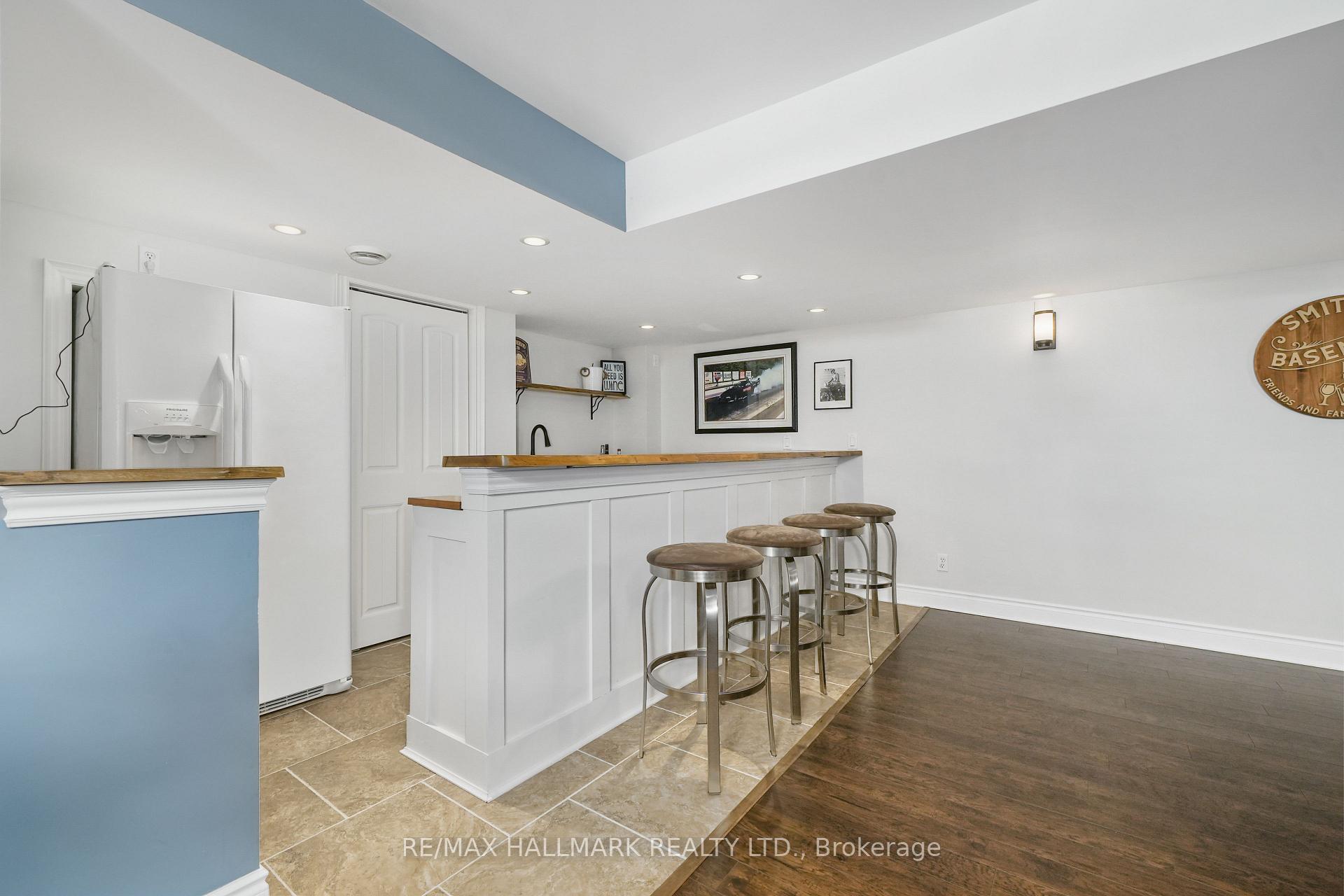Photo 35 of 9 Fieldcrest Court, Brighton — HOMEH