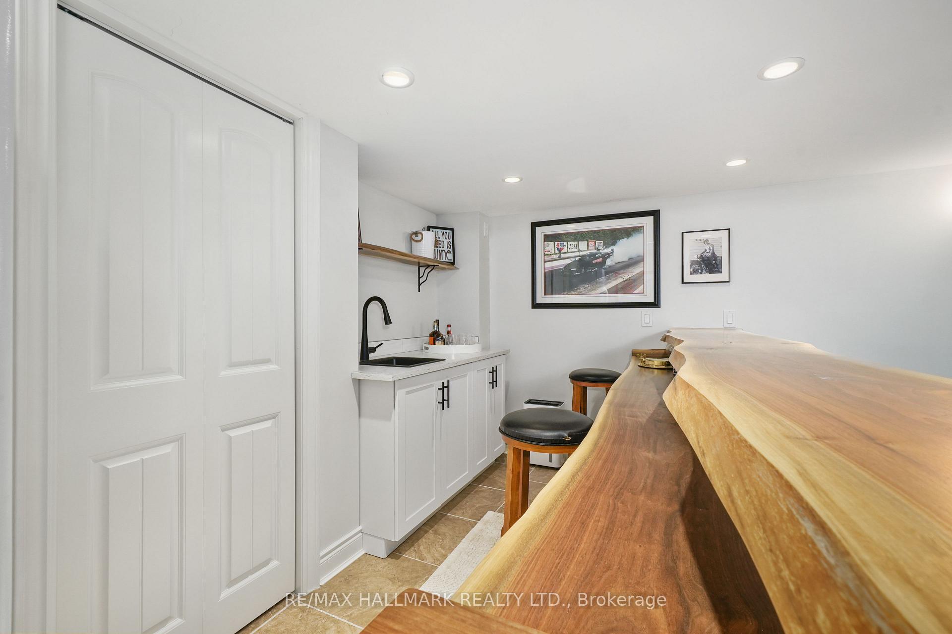 Photo 36 of 9 Fieldcrest Court, Brighton — HOMEH