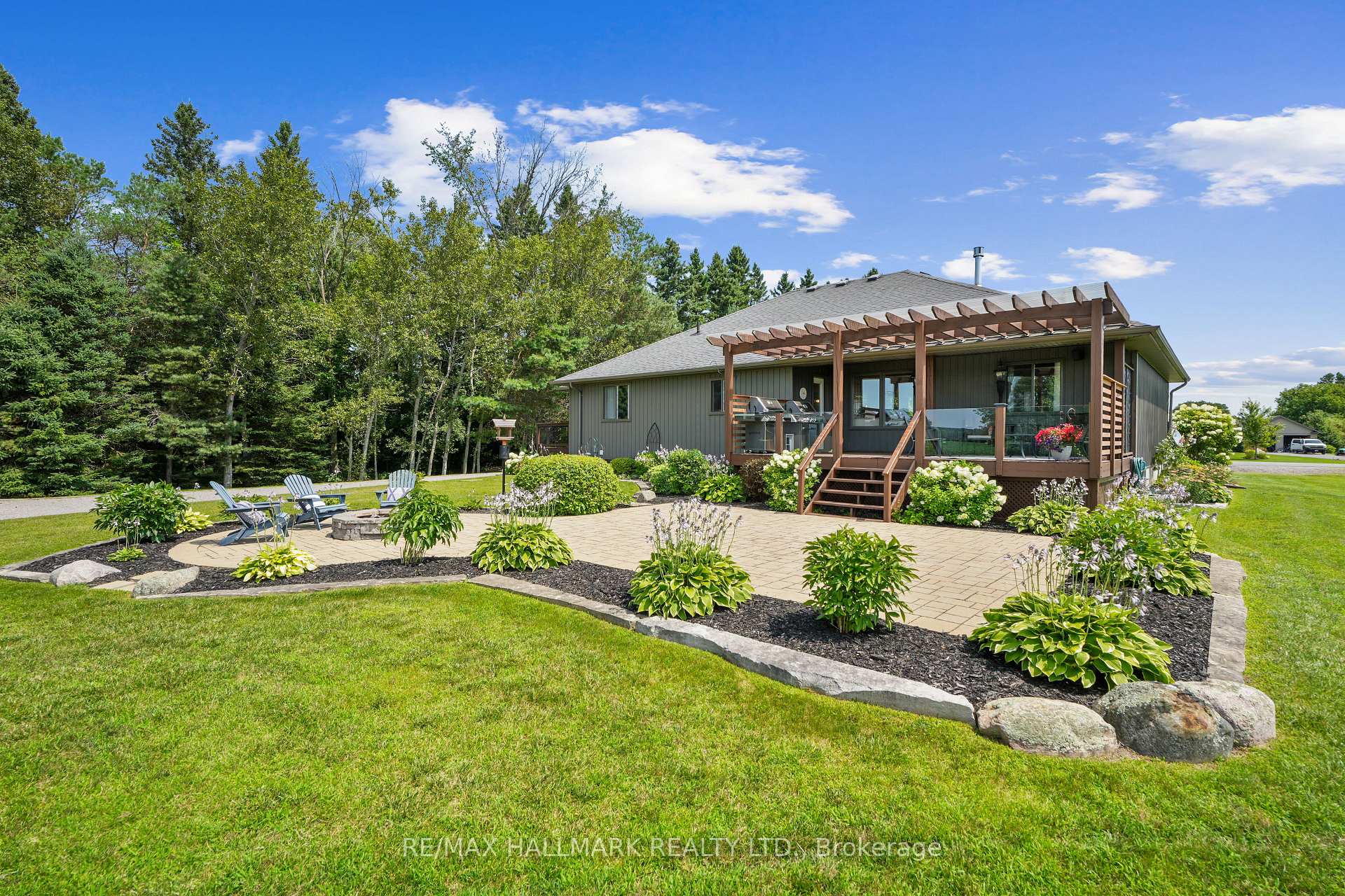 Photo 42 of 9 Fieldcrest Court, Brighton — HOMEH