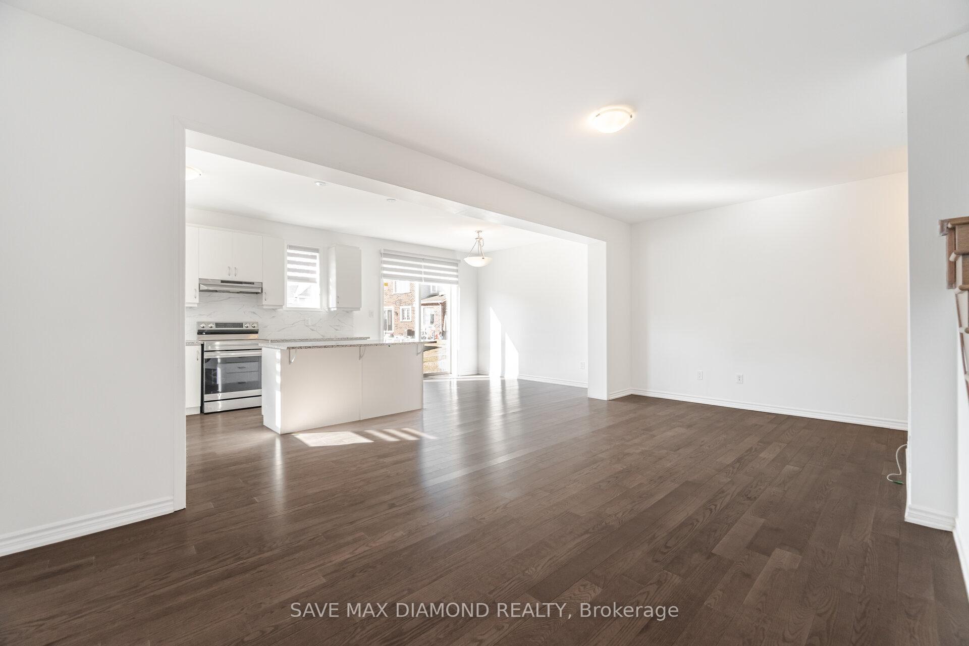Photo 8 of 10 William Nador Street, Kitchener — HOMEH