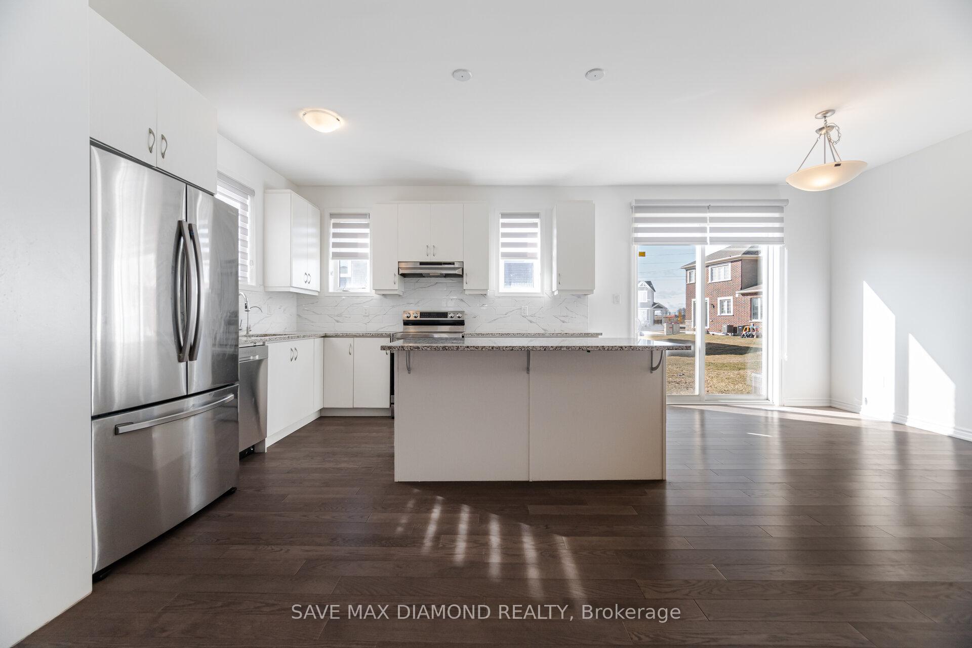 Photo 12 of 10 William Nador Street, Kitchener — HOMEH