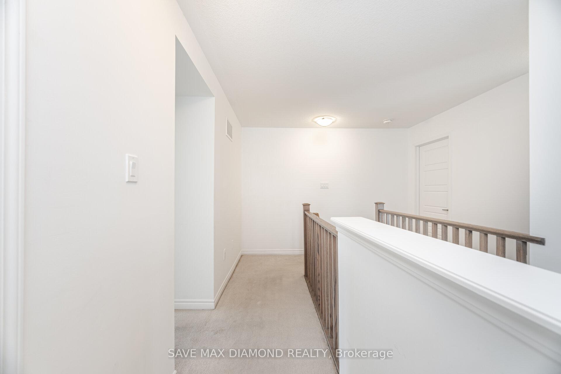 Photo 23 of 10 William Nador Street, Kitchener — HOMEH