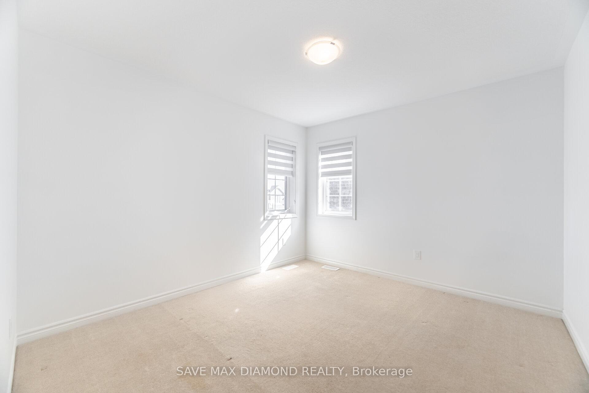 Photo 32 of 10 William Nador Street, Kitchener — HOMEH