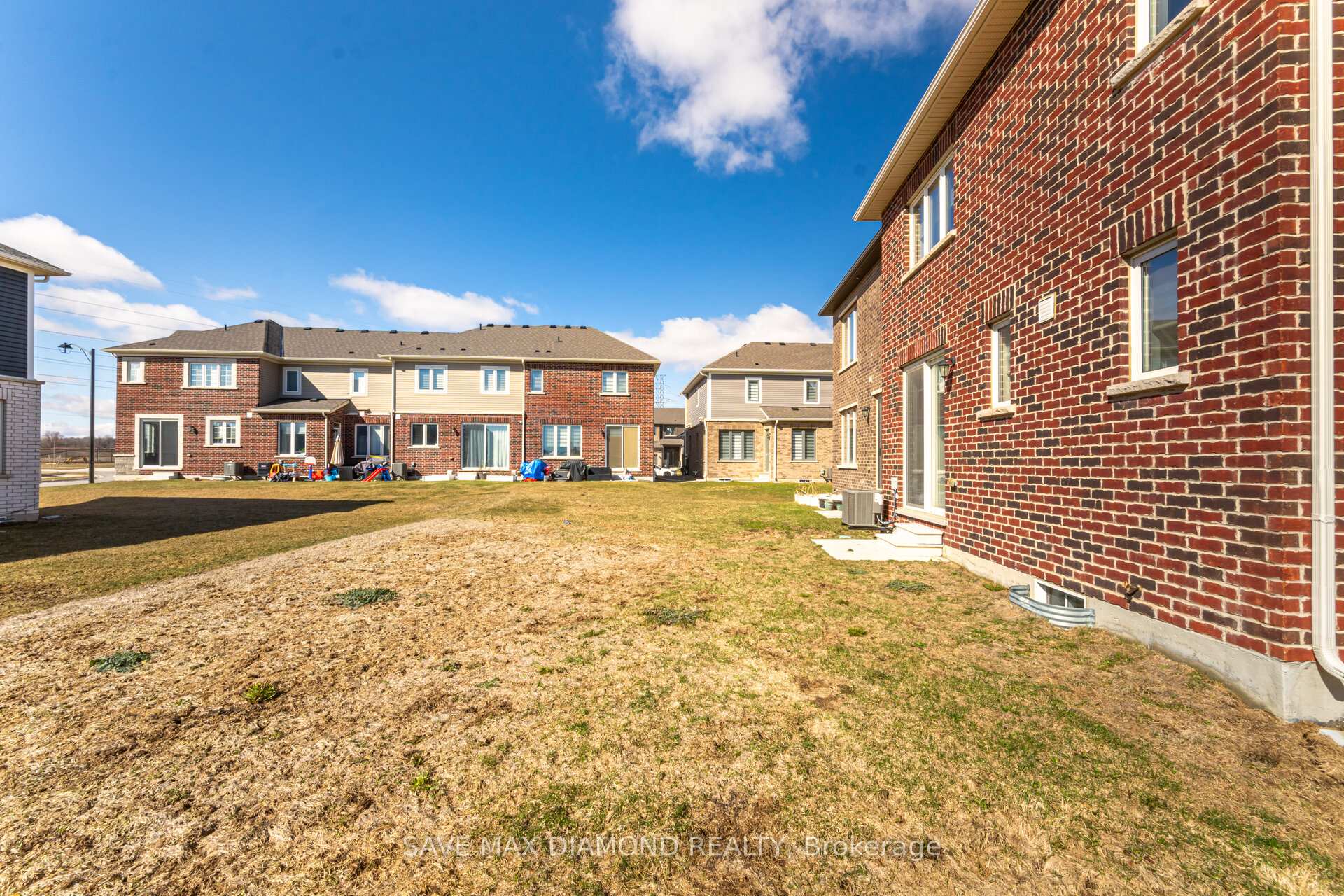 Photo 39 of 10 William Nador Street, Kitchener — HOMEH
