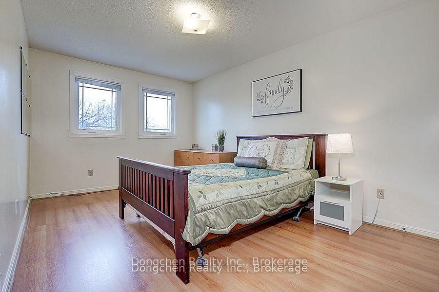 Photo 29 of 109 Risebrough Circuit, Markham, Milliken Mills West — HOMEH