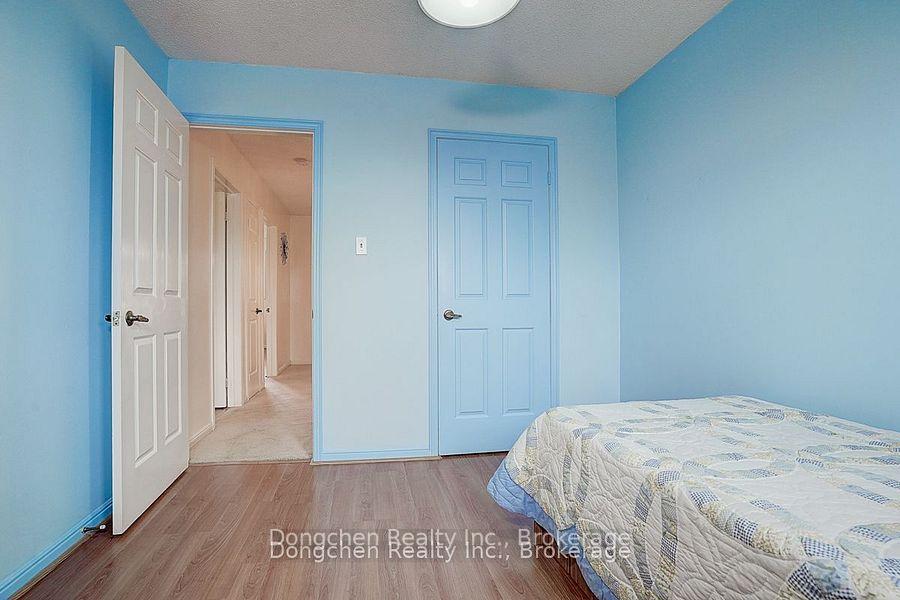 Photo 32 of 109 Risebrough Circuit, Markham, Milliken Mills West — HOMEH