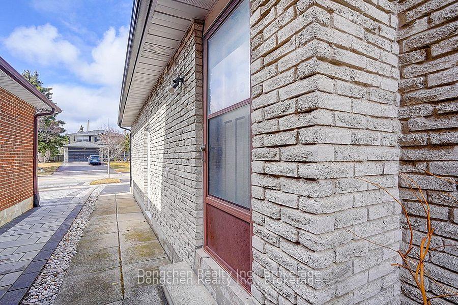 Photo 44 of 109 Risebrough Circuit, Markham, Milliken Mills West — HOMEH