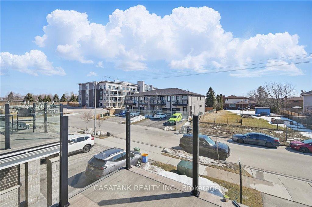 Photo 24 of 103 Springvalley Crescent, Hamilton, Gourley — HOMEH