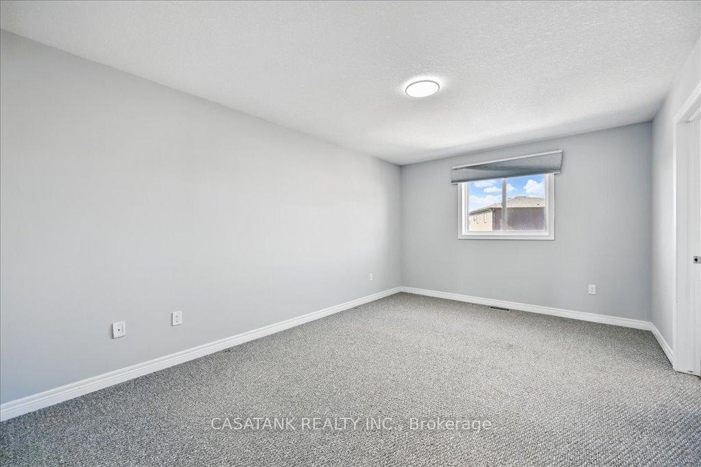 Photo 32 of 103 Springvalley Crescent, Hamilton, Gourley — HOMEH