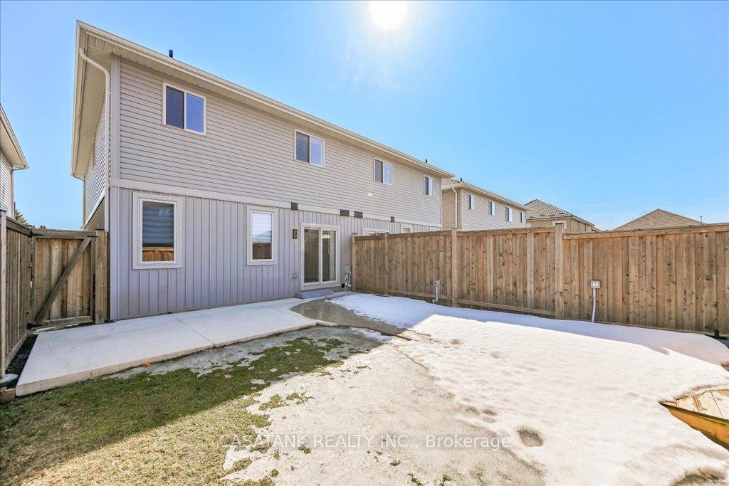 Photo 37 of 103 Springvalley Crescent, Hamilton, Gourley — HOMEH