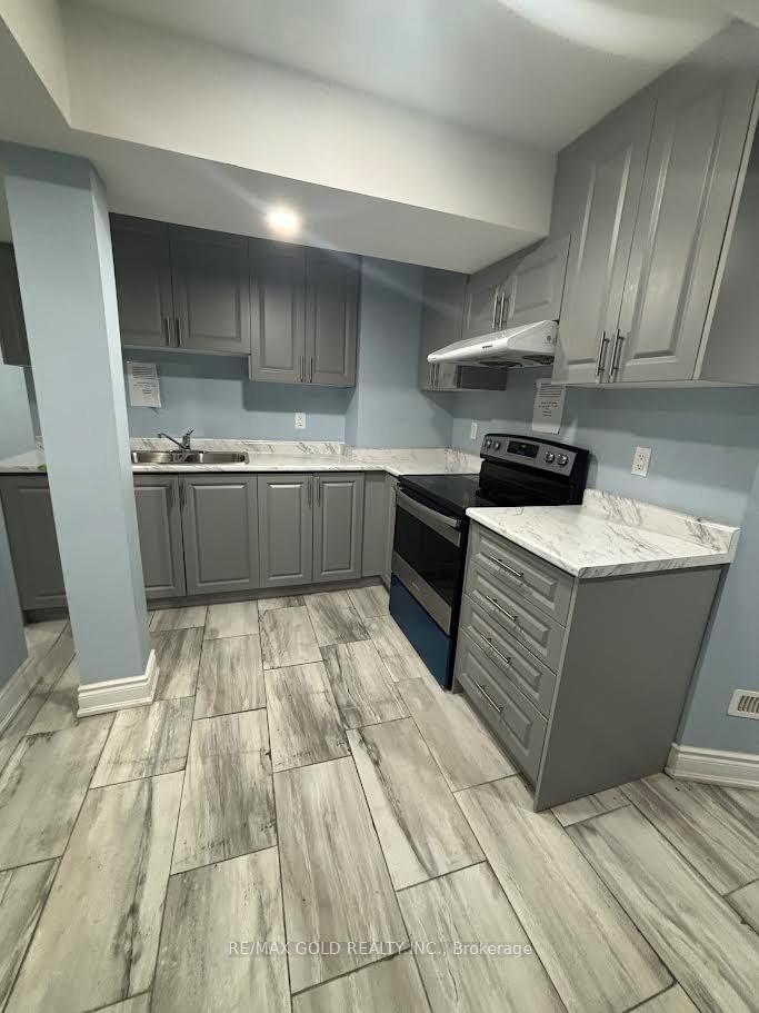 Photo 2 of Unit Basement, 47 Haverstock Crescent N, Brampton, Northwest Brampton — HOMEH