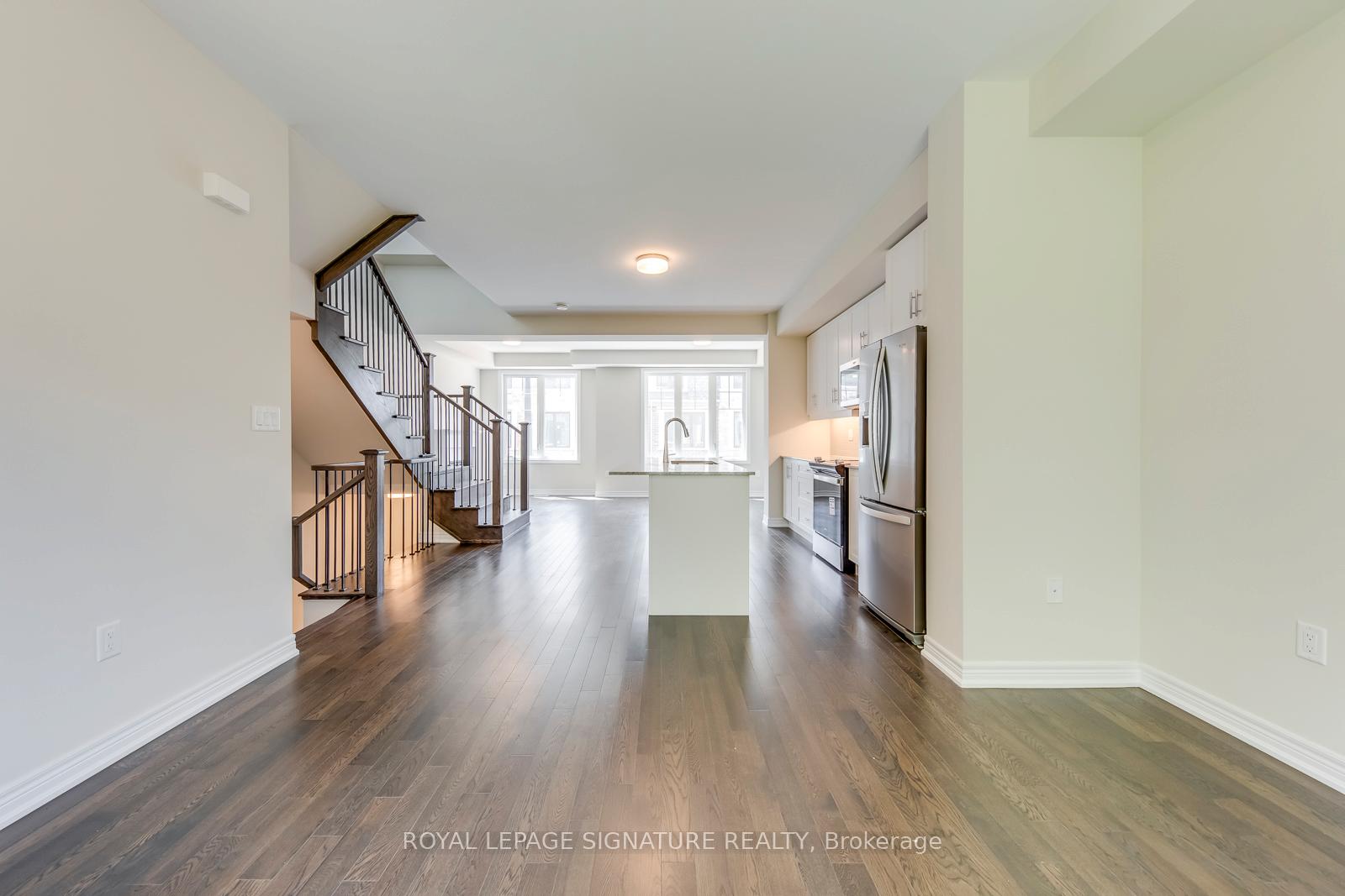 Photo 10 of 23 Folcroft Street, Brampton, Credit Valley — HOMEH