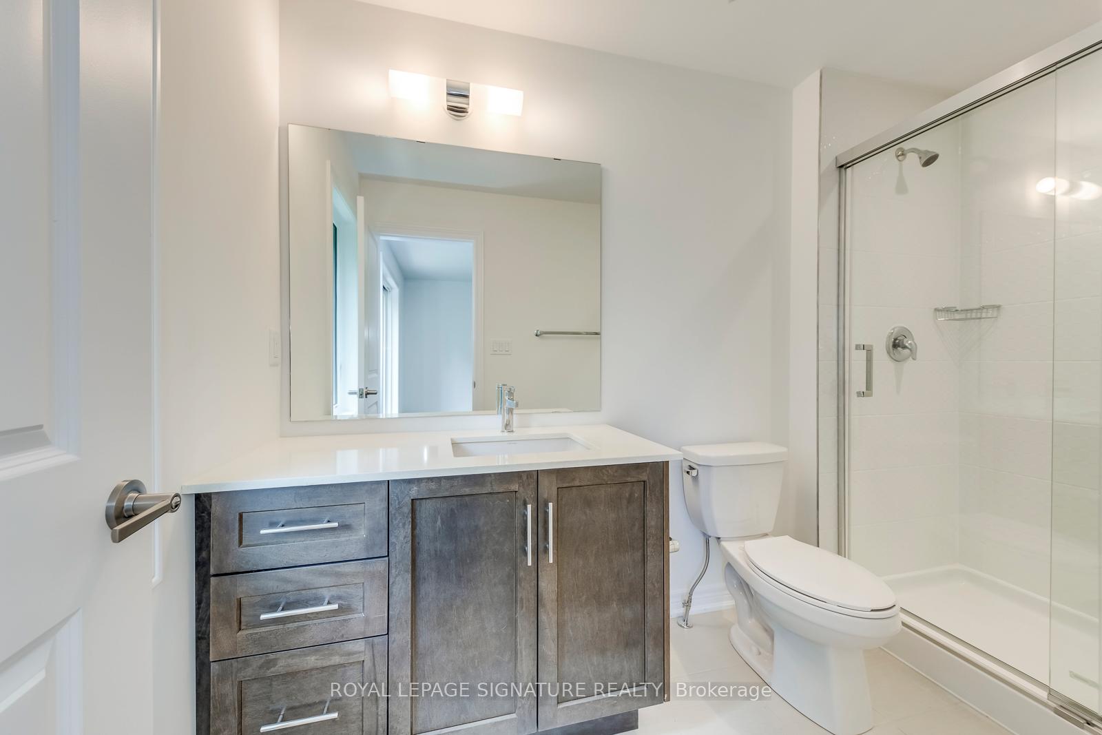 Photo 29 of 23 Folcroft Street, Brampton, Credit Valley — HOMEH