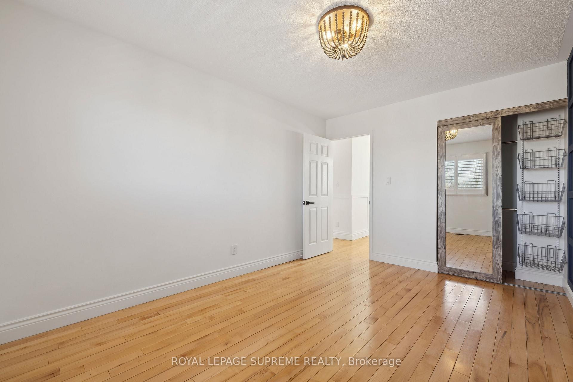 Photo 19 of 104 Pentland Road, Hamilton, Waterdown — HOMEH