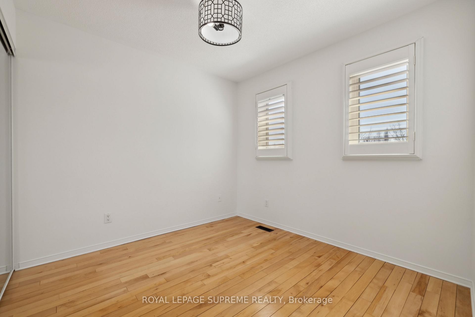 Photo 22 of 104 Pentland Road, Hamilton, Waterdown — HOMEH