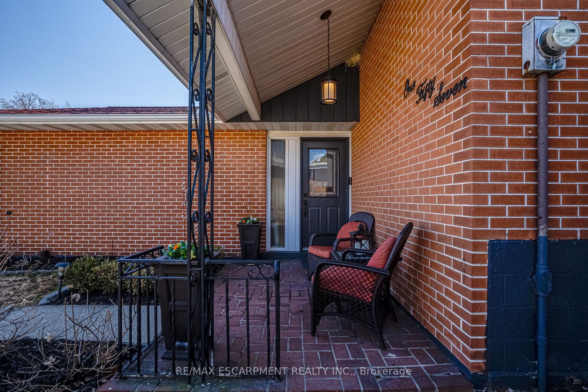 Photo 5 of 157 Laurier Avenue, Hamilton, Buchanan — HOMEH