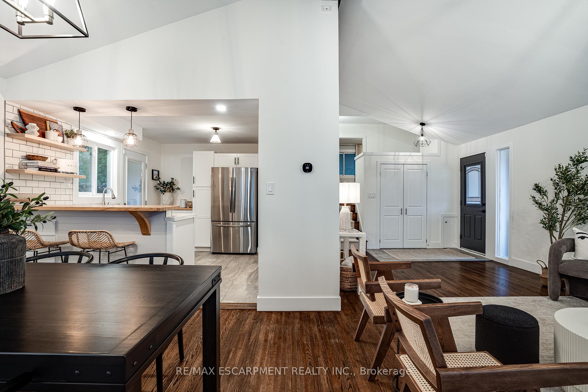 Photo 14 of 157 Laurier Avenue, Hamilton, Buchanan — HOMEH