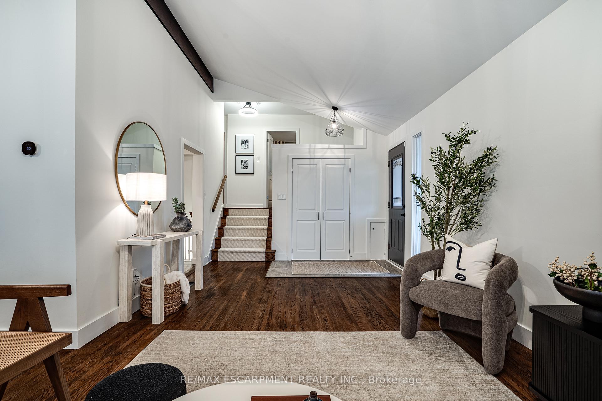 Photo 16 of 157 Laurier Avenue, Hamilton, Buchanan — HOMEH