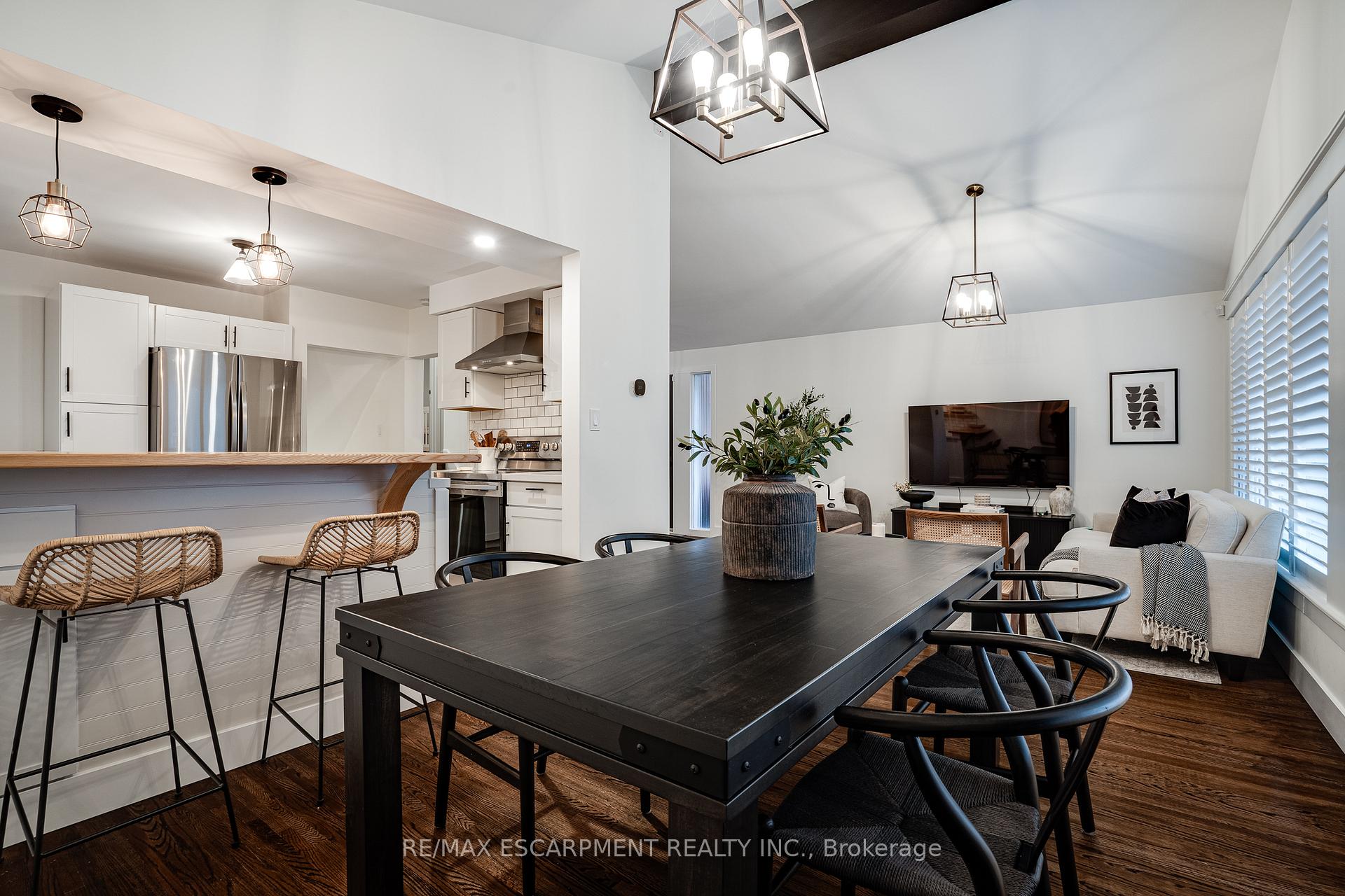 Photo 20 of 157 Laurier Avenue, Hamilton, Buchanan — HOMEH