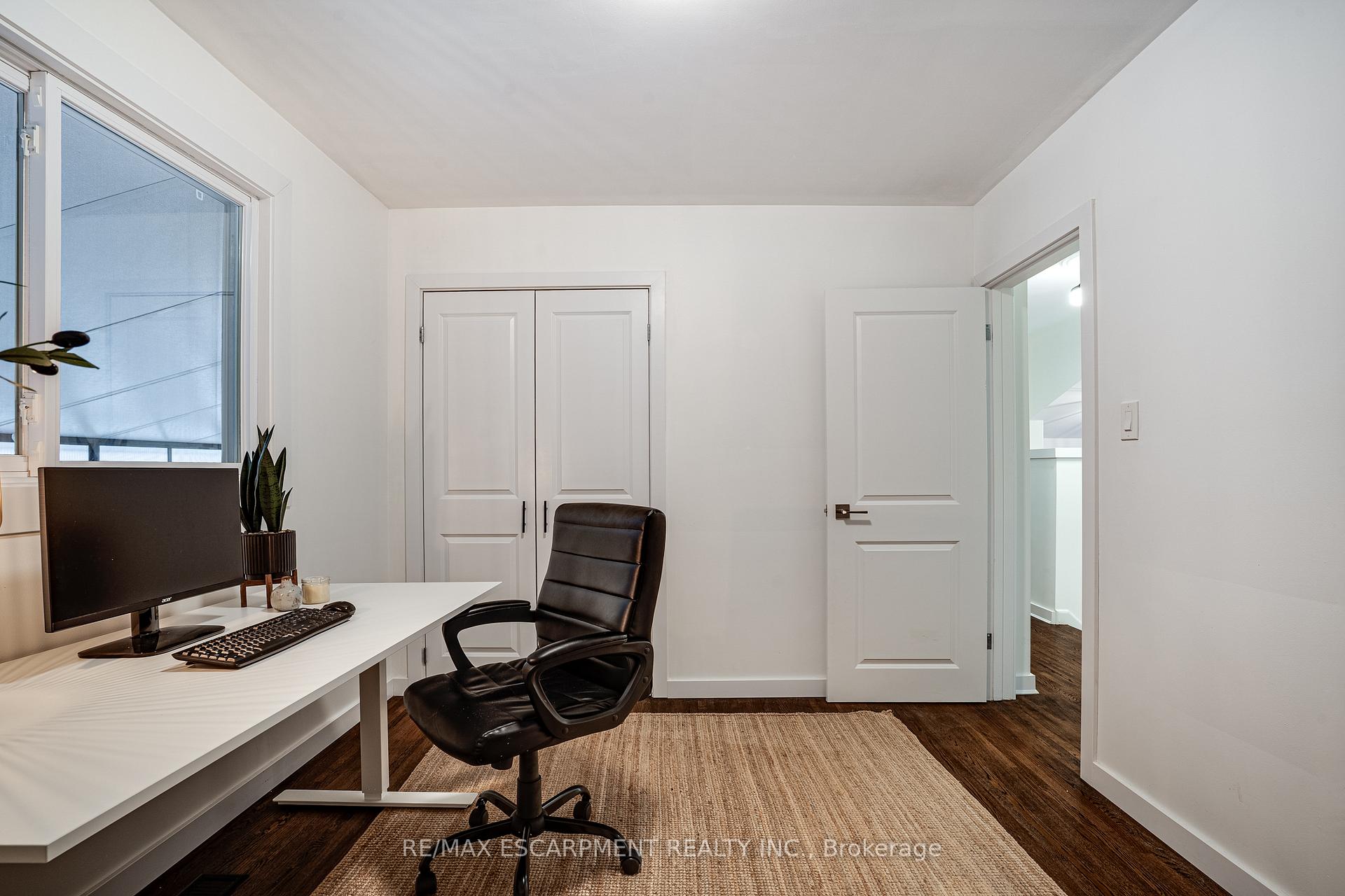 Photo 33 of 157 Laurier Avenue, Hamilton, Buchanan — HOMEH