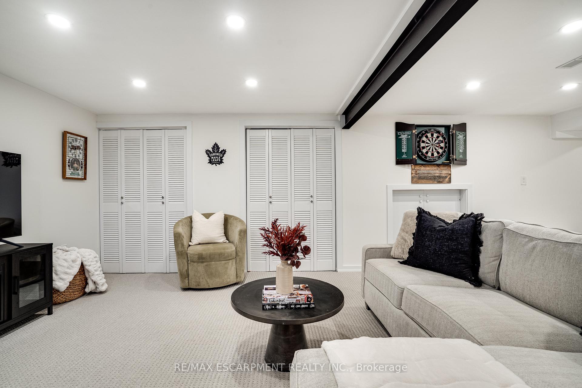 Photo 39 of 157 Laurier Avenue, Hamilton, Buchanan — HOMEH