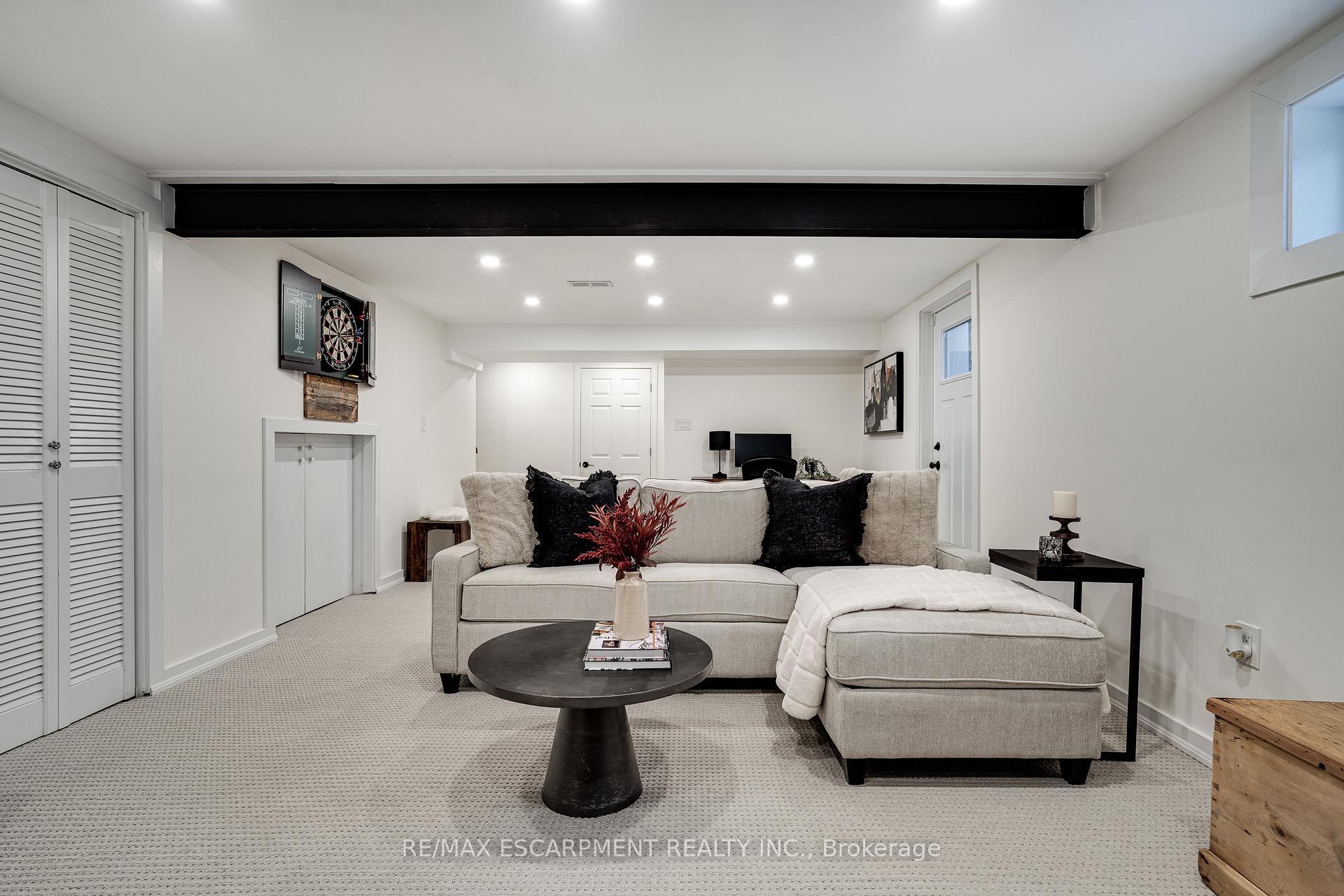 Photo 40 of 157 Laurier Avenue, Hamilton, Buchanan — HOMEH