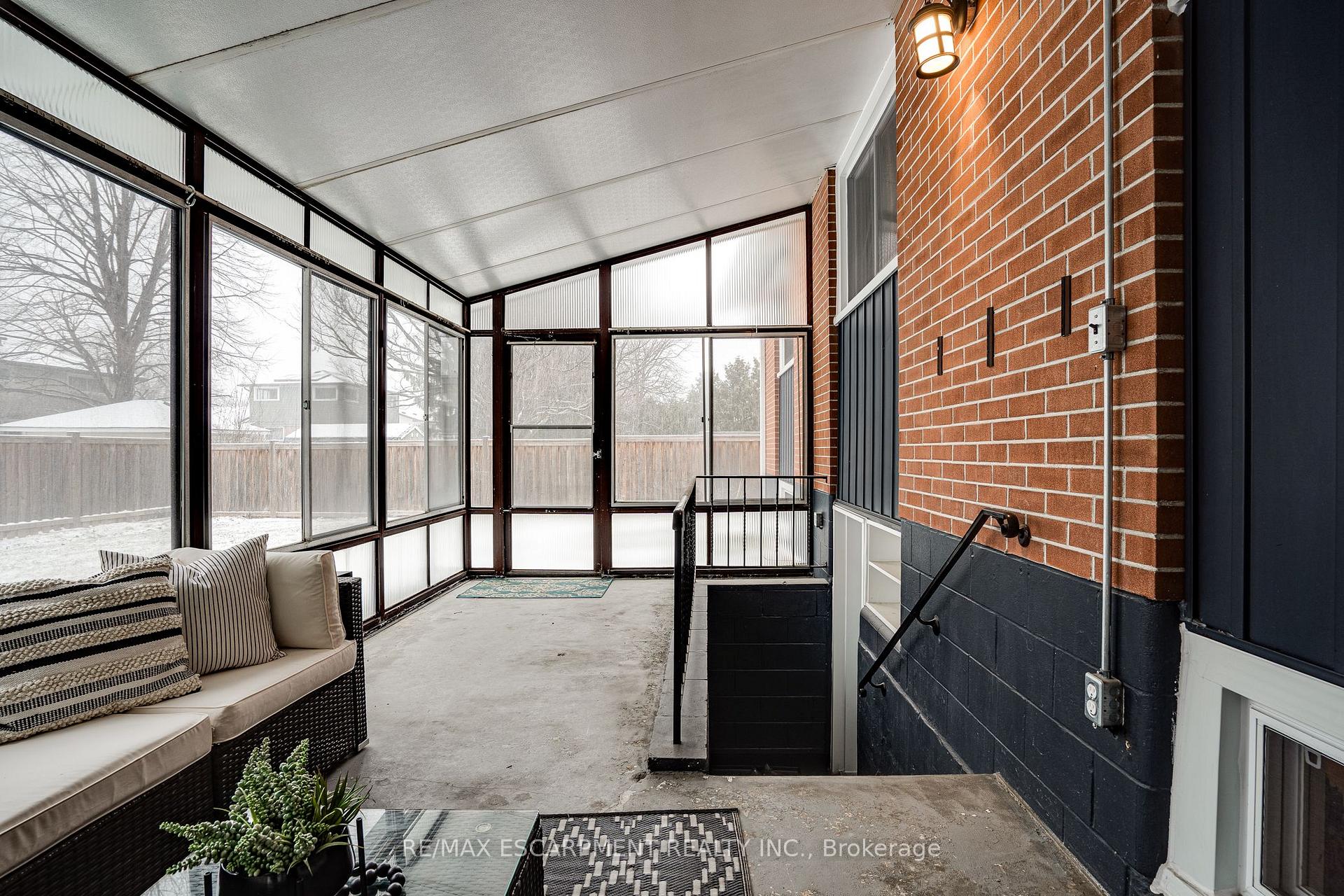 Photo 44 of 157 Laurier Avenue, Hamilton, Buchanan — HOMEH