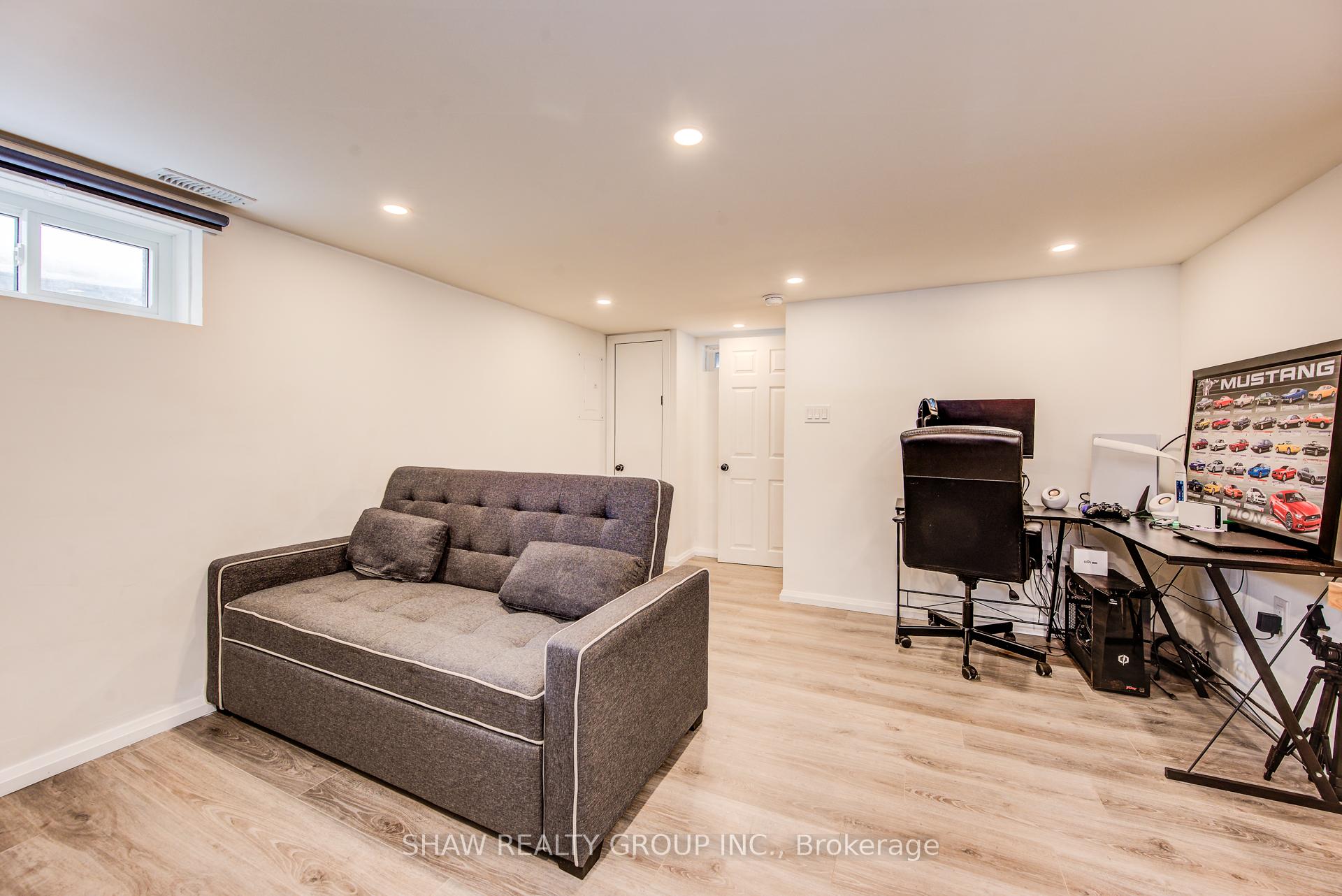 Photo 46 of 110 Donald Street, Kitchener — HOMEH