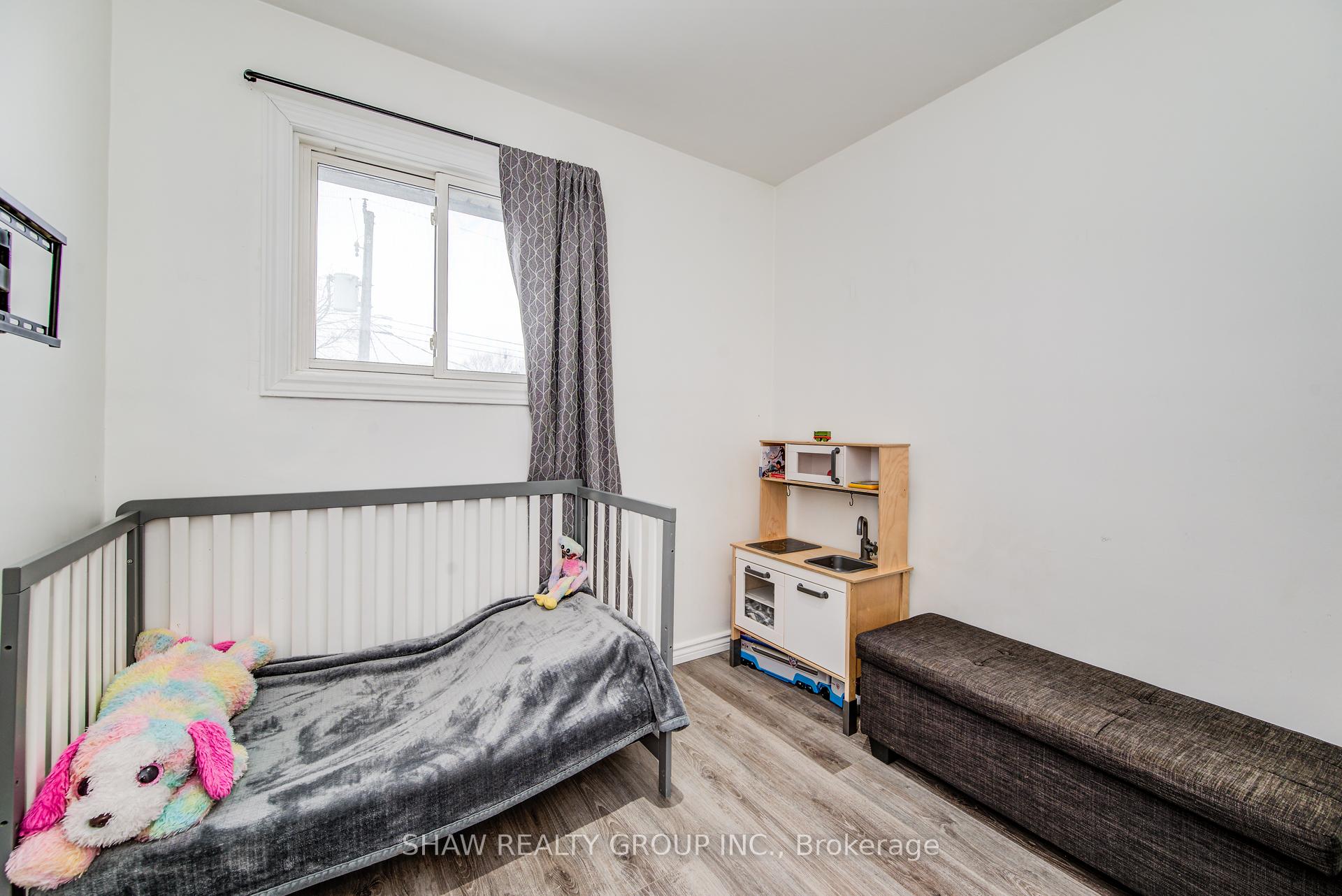 Photo 20 of 110 Donald Street, Kitchener — HOMEH