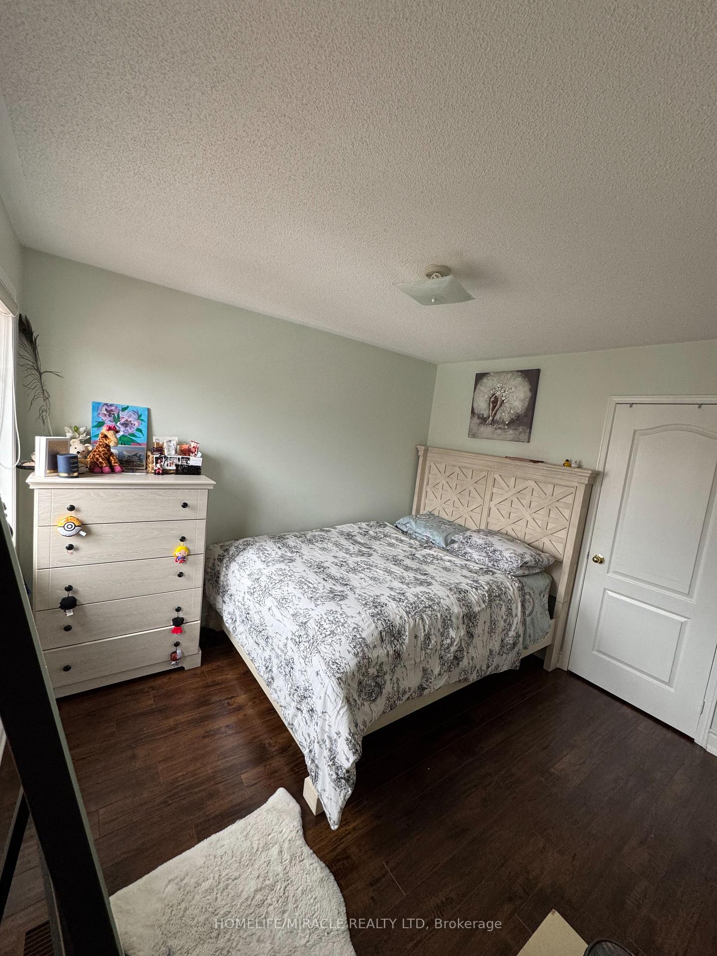 Photo 7 of 311 Brisdale Drive W, Brampton, Fletcher's Meadow — HOMEH