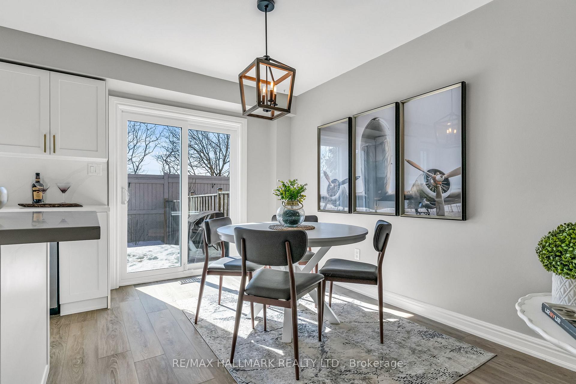 Photo 11 of 74 Alderbrook Place, Caledon, Bolton North — HOMEH