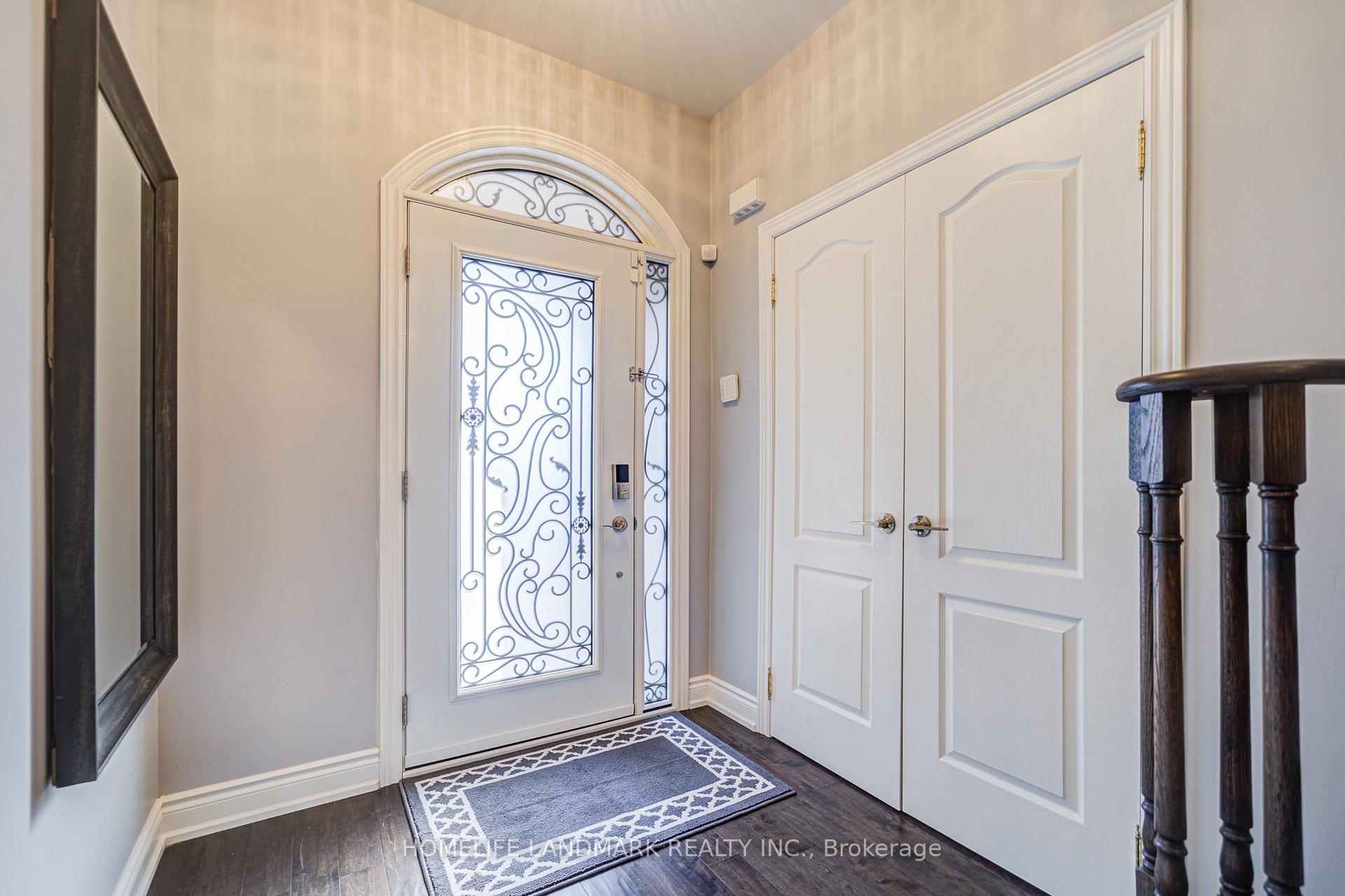 Photo 2 of 48 Staglin Court, Markham, Cathedraltown — HOMEH