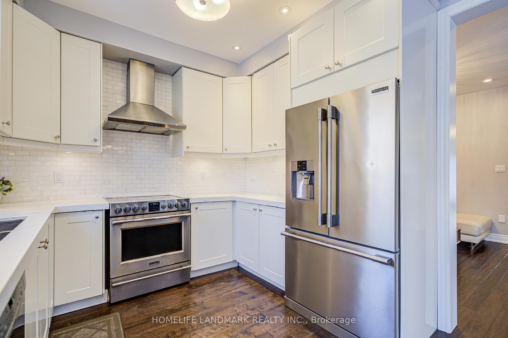 Photo 13 of 48 Staglin Court, Markham, Cathedraltown — HOMEH