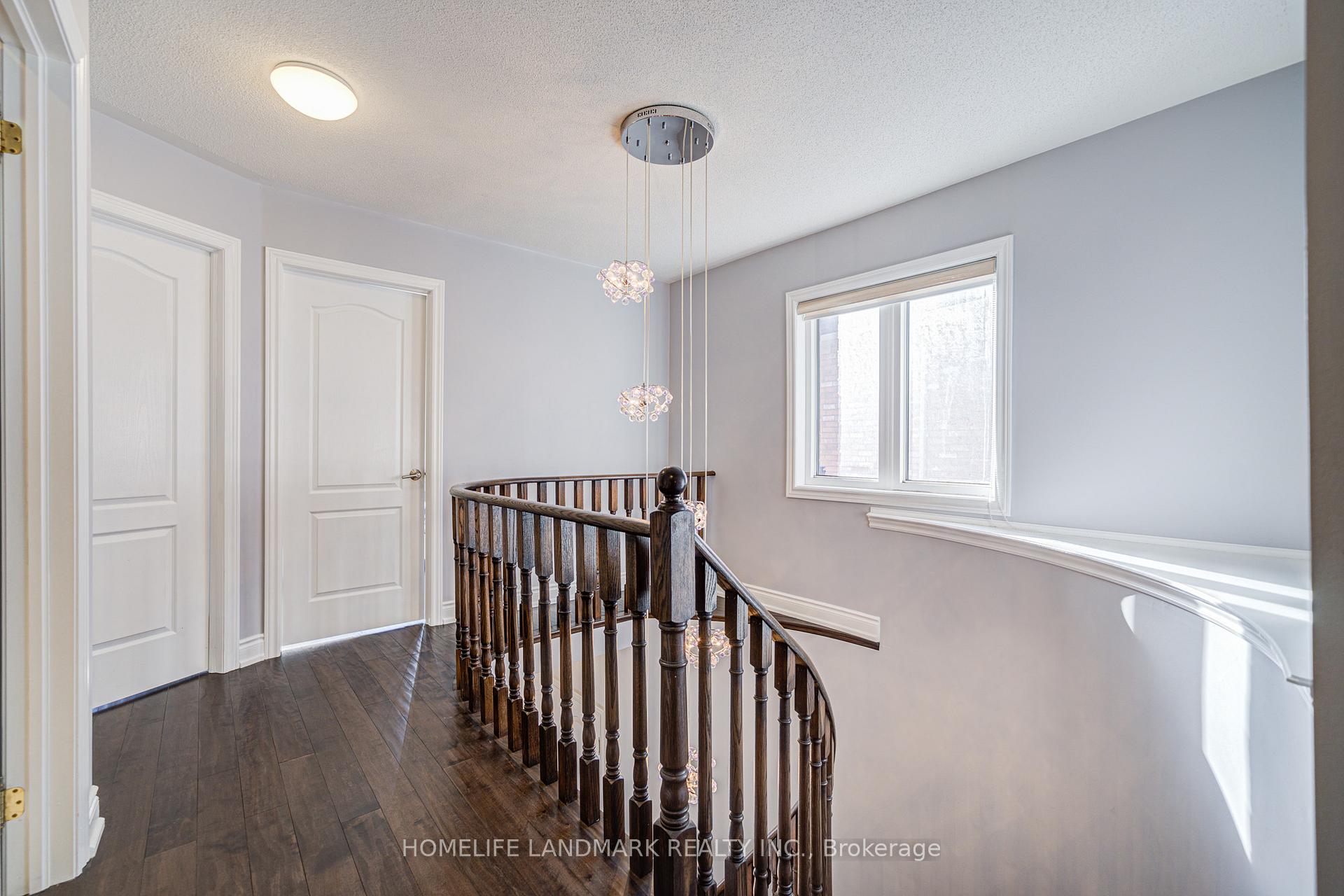 Photo 17 of 48 Staglin Court, Markham, Cathedraltown — HOMEH