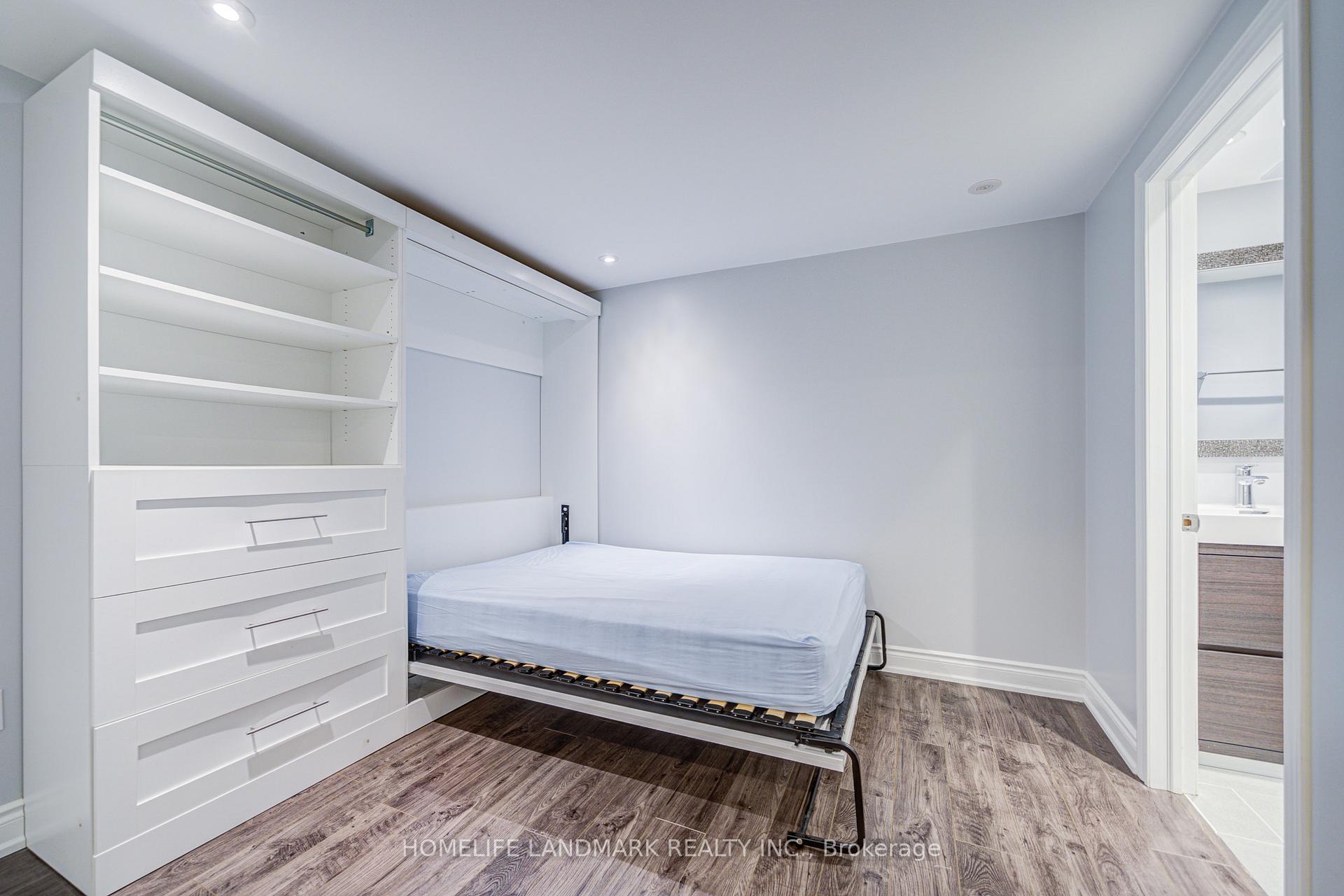 Photo 35 of 48 Staglin Court, Markham, Cathedraltown — HOMEH