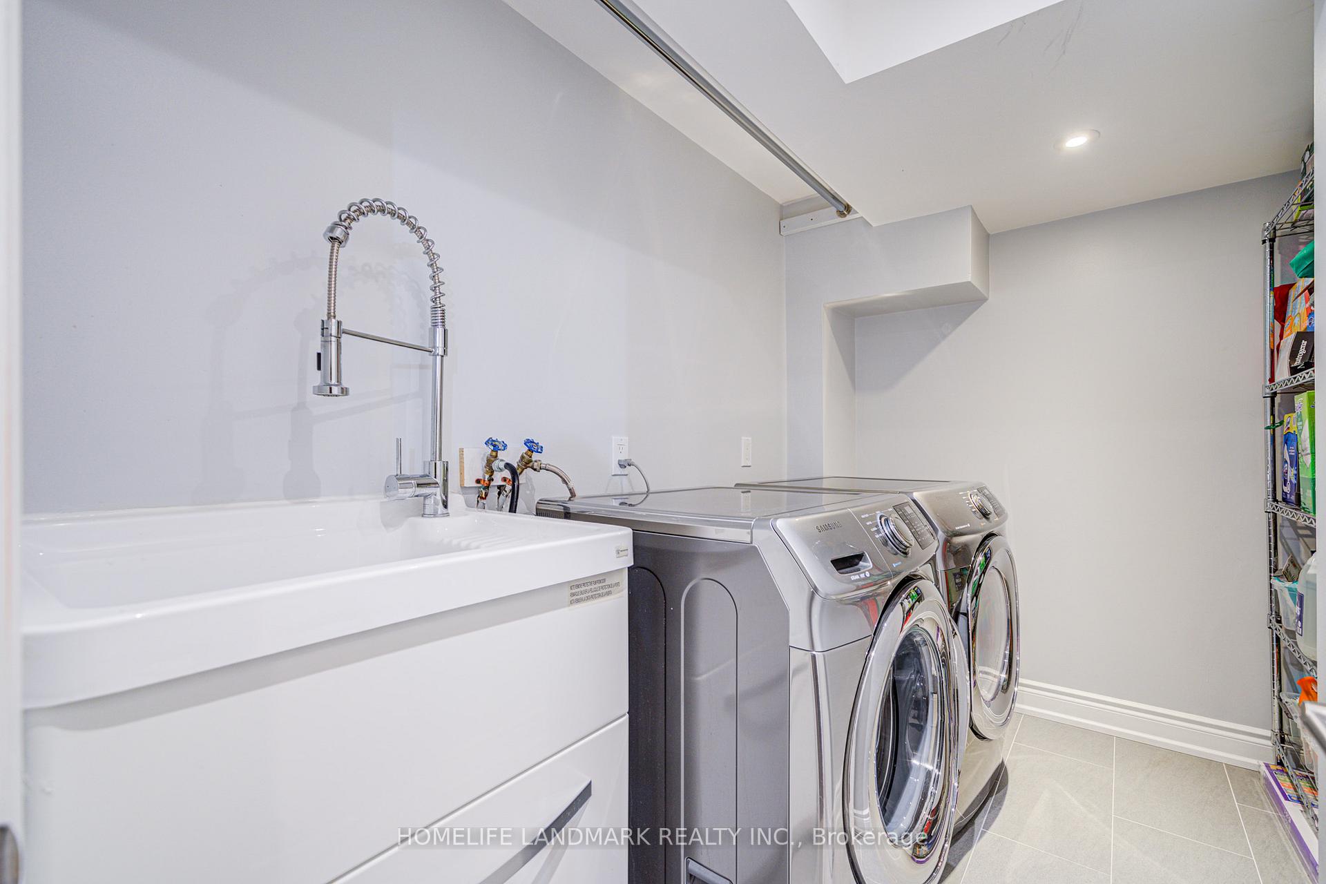 Photo 49 of 48 Staglin Court, Markham, Cathedraltown — HOMEH