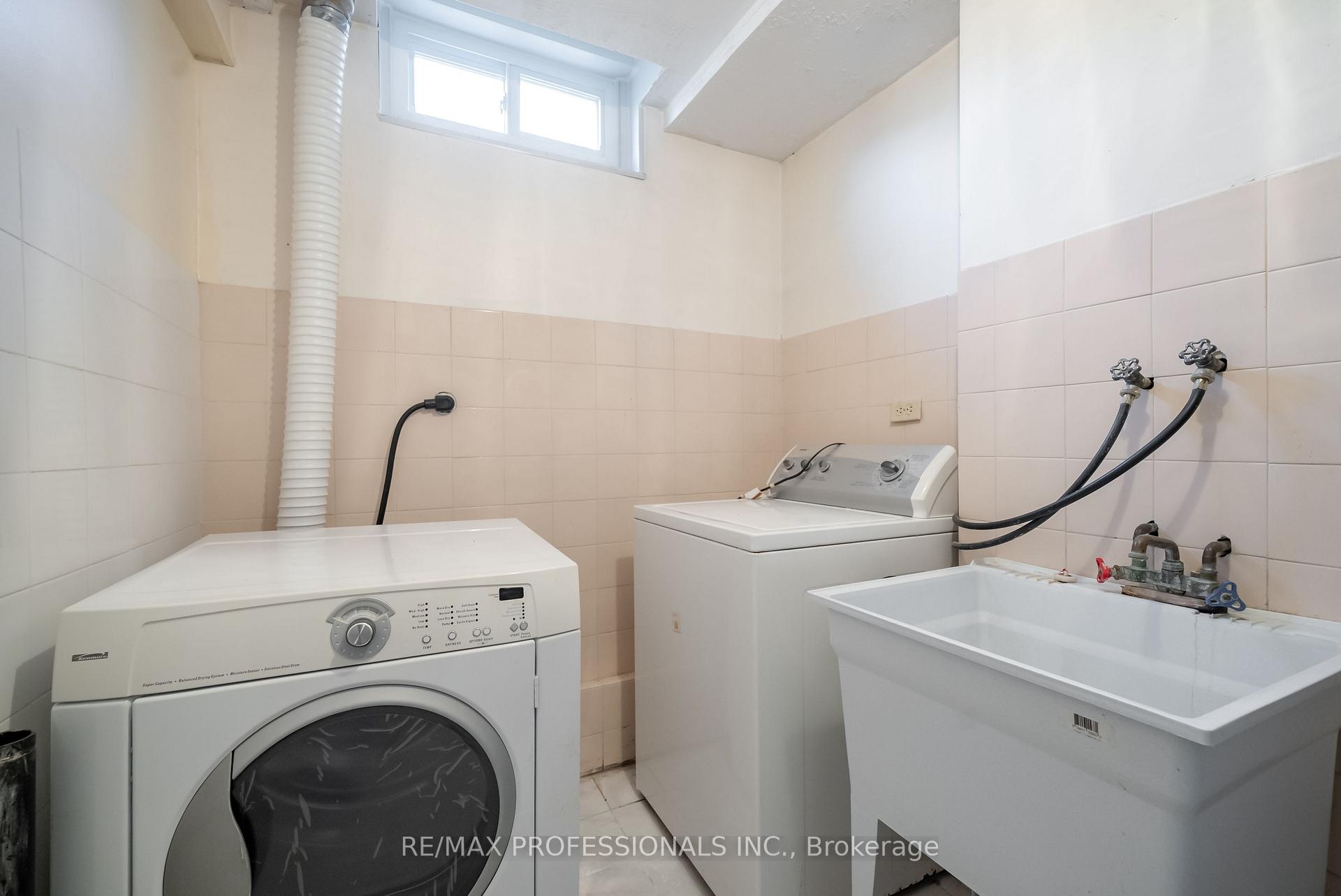 Photo 18 of 80 McClintock Crescent, Vaughan, Lakeview Estates — HOMEH