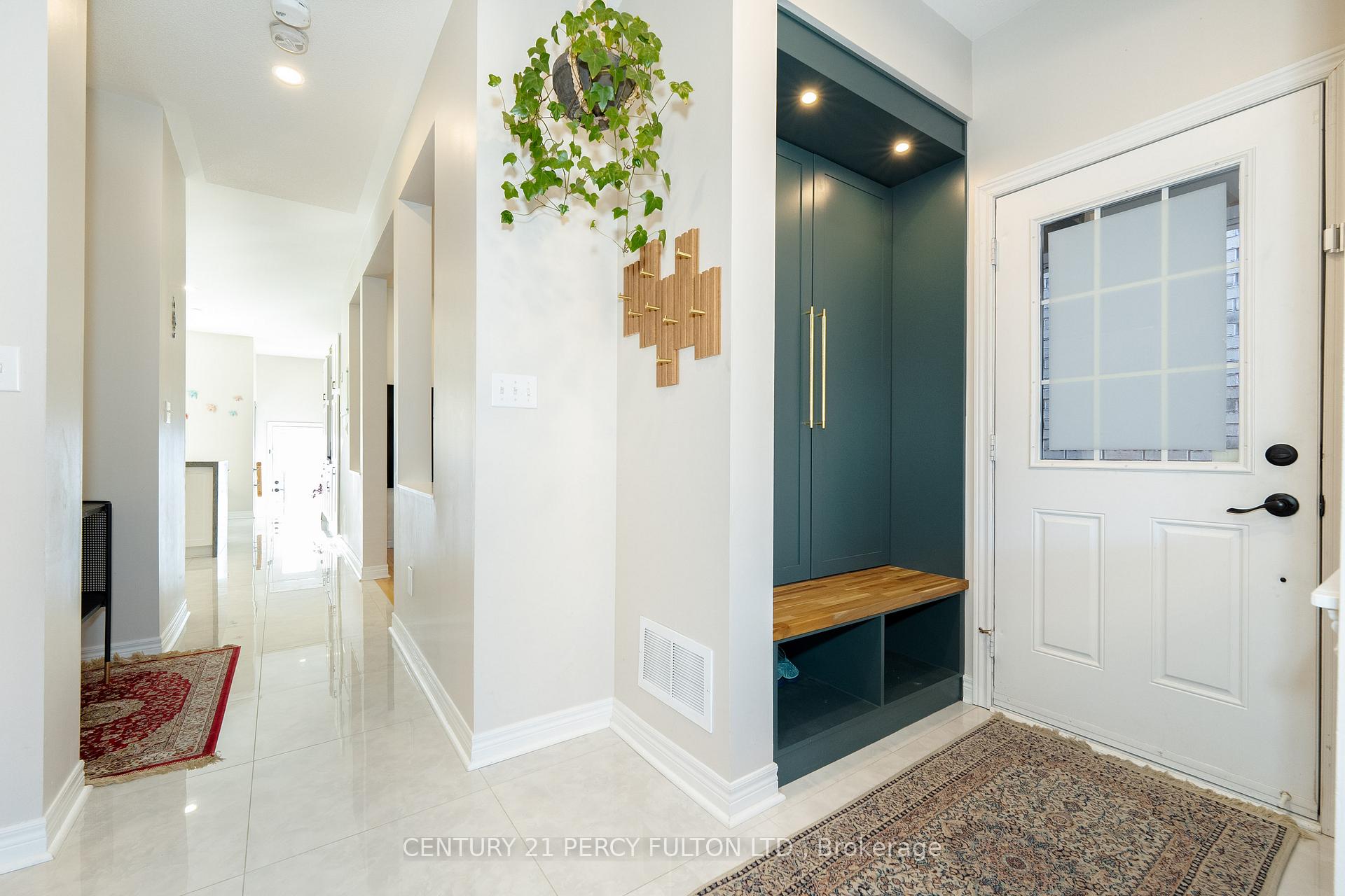 Photo 7 of 27 Pinecliff Avenue, Markham, Cornell — HOMEH