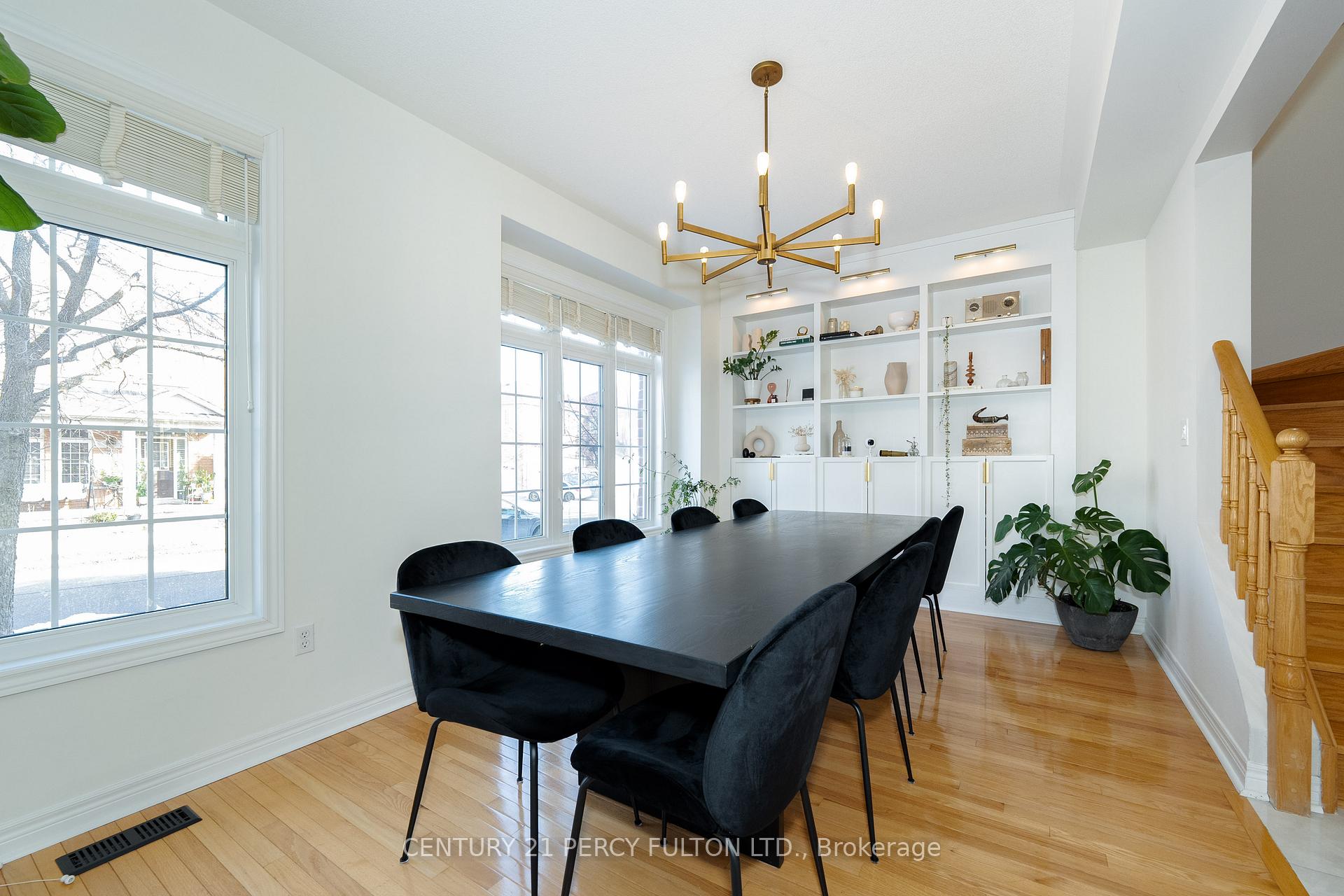 Photo 10 of 27 Pinecliff Avenue, Markham, Cornell — HOMEH