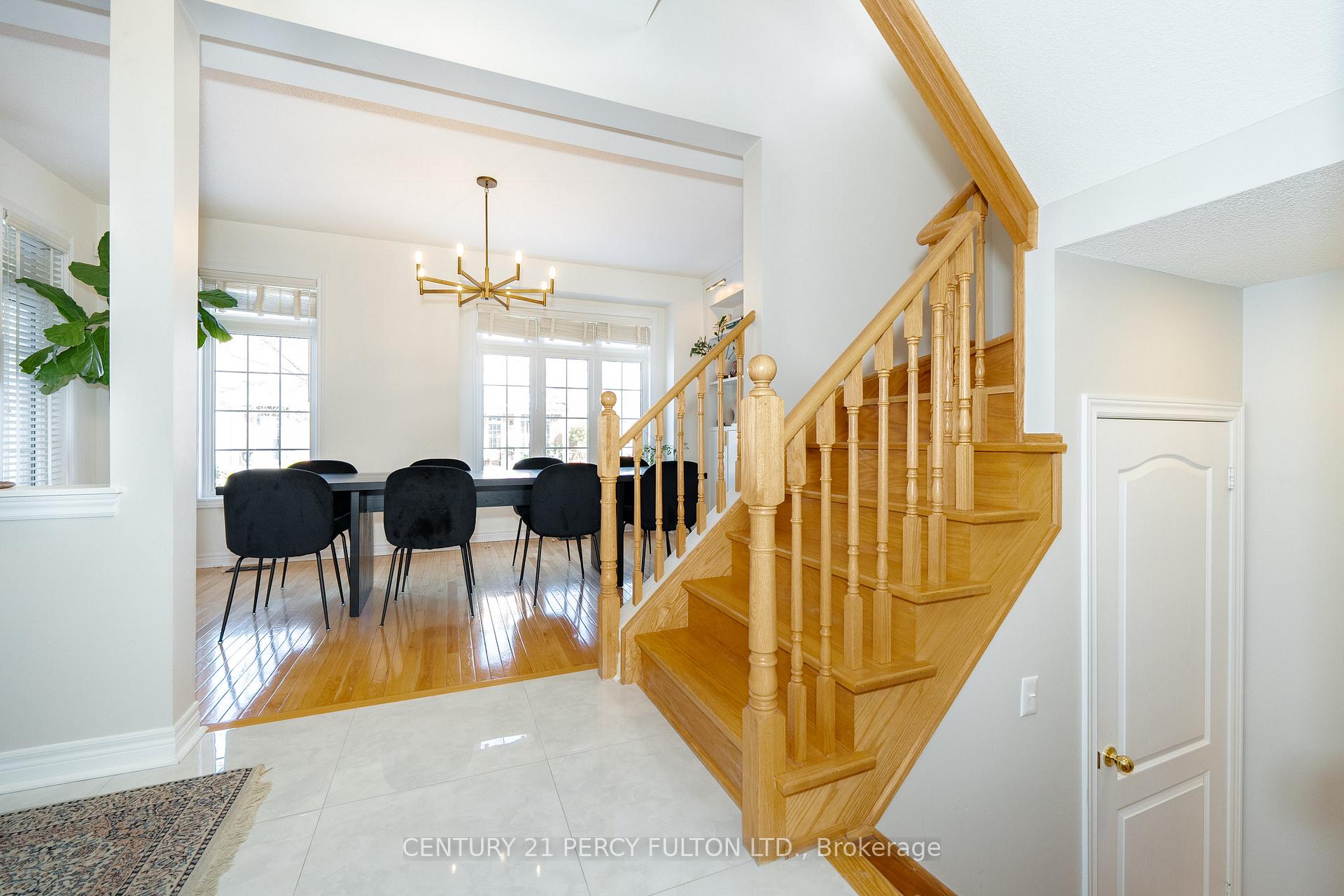 Photo 12 of 27 Pinecliff Avenue, Markham, Cornell — HOMEH
