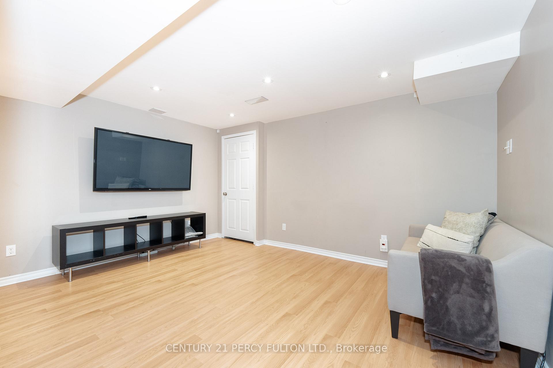 Photo 43 of 27 Pinecliff Avenue, Markham, Cornell — HOMEH