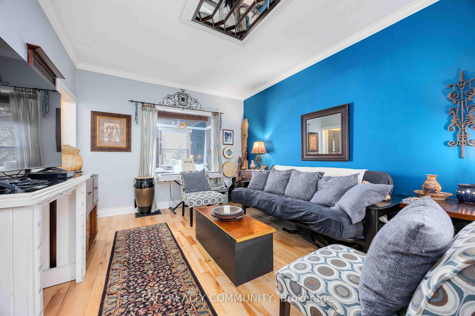 Photo 6 of 181 Mitton Street S, Sarnia — HOMEH