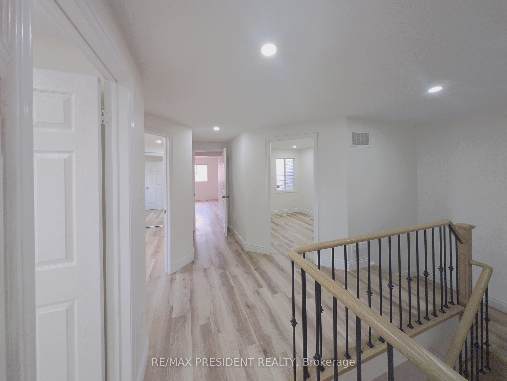 Photo 33 of 46 Ashbrook Way, Brampton, Fletcher's West — HOMEH