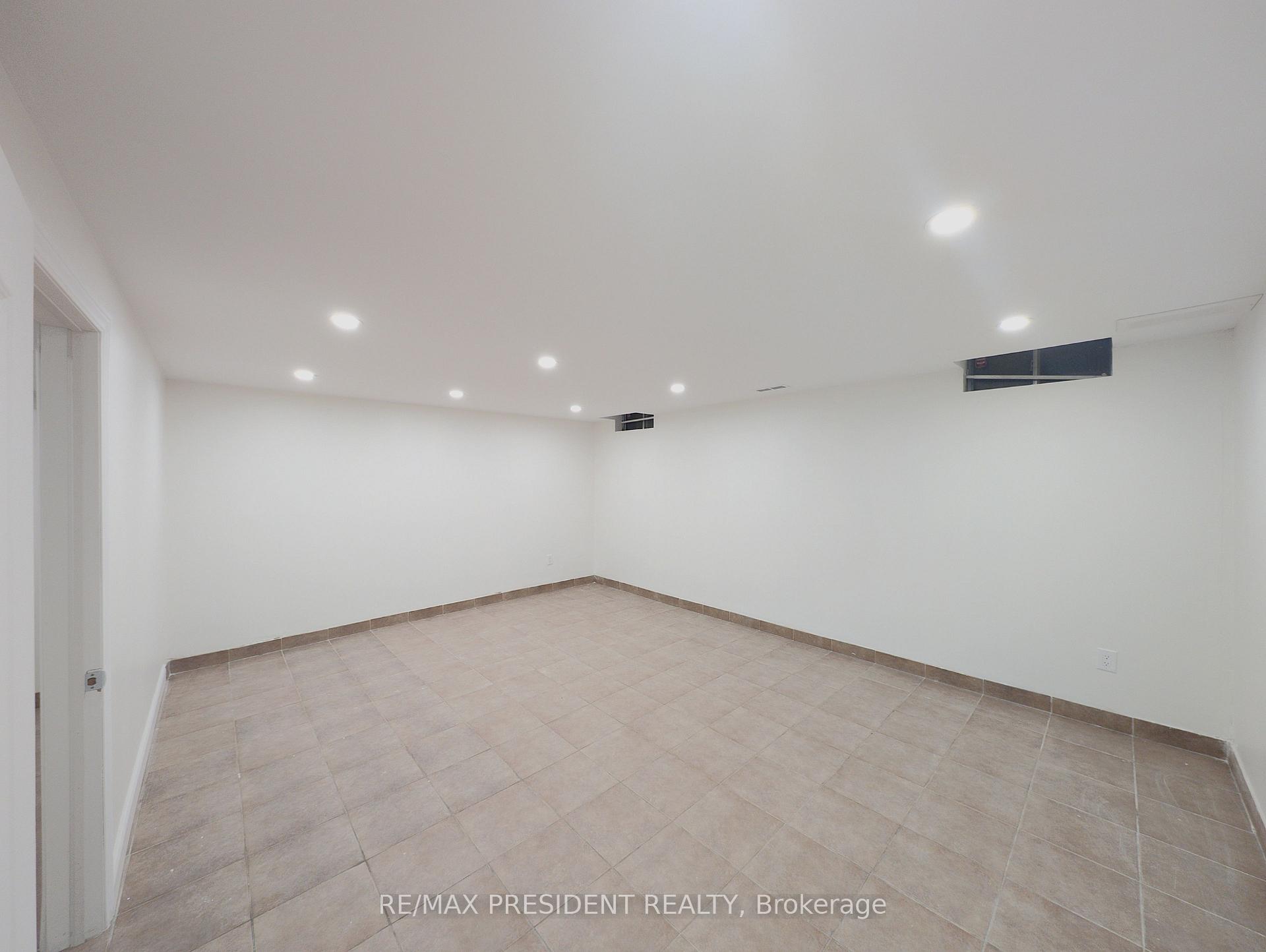 Photo 49 of 46 Ashbrook Way, Brampton, Fletcher's West — HOMEH