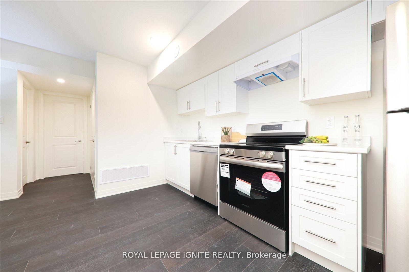 Photo 18 of Unit A, 15 Lookout Drive, Clarington, Bowmanville — HOMEH