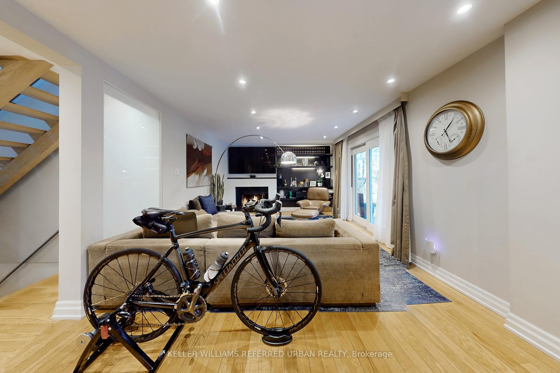 Photo 33 of 145 Simonston Boulevard, Markham, German Mills — HOMEH